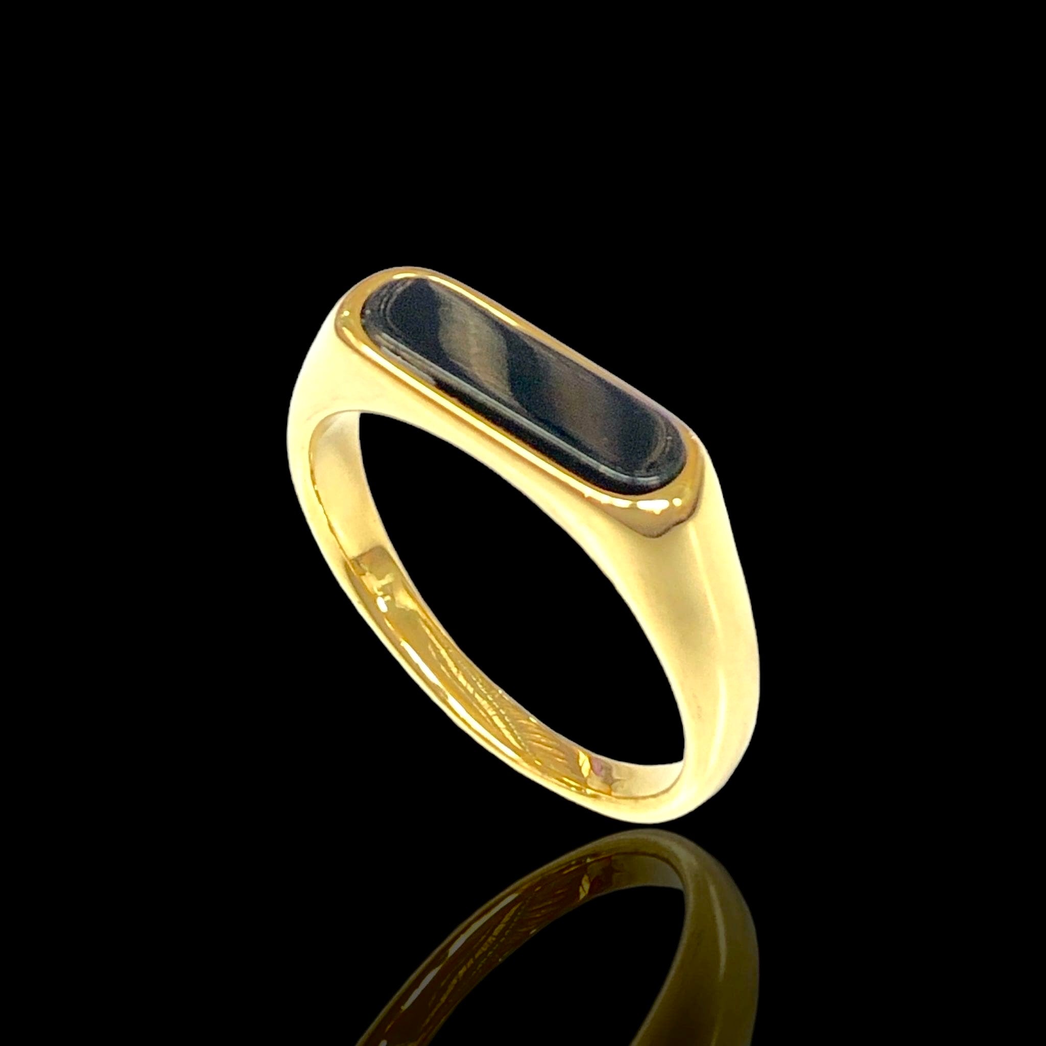 Oro Laminado Stainless Steel High Polish Onyx Signet Ring