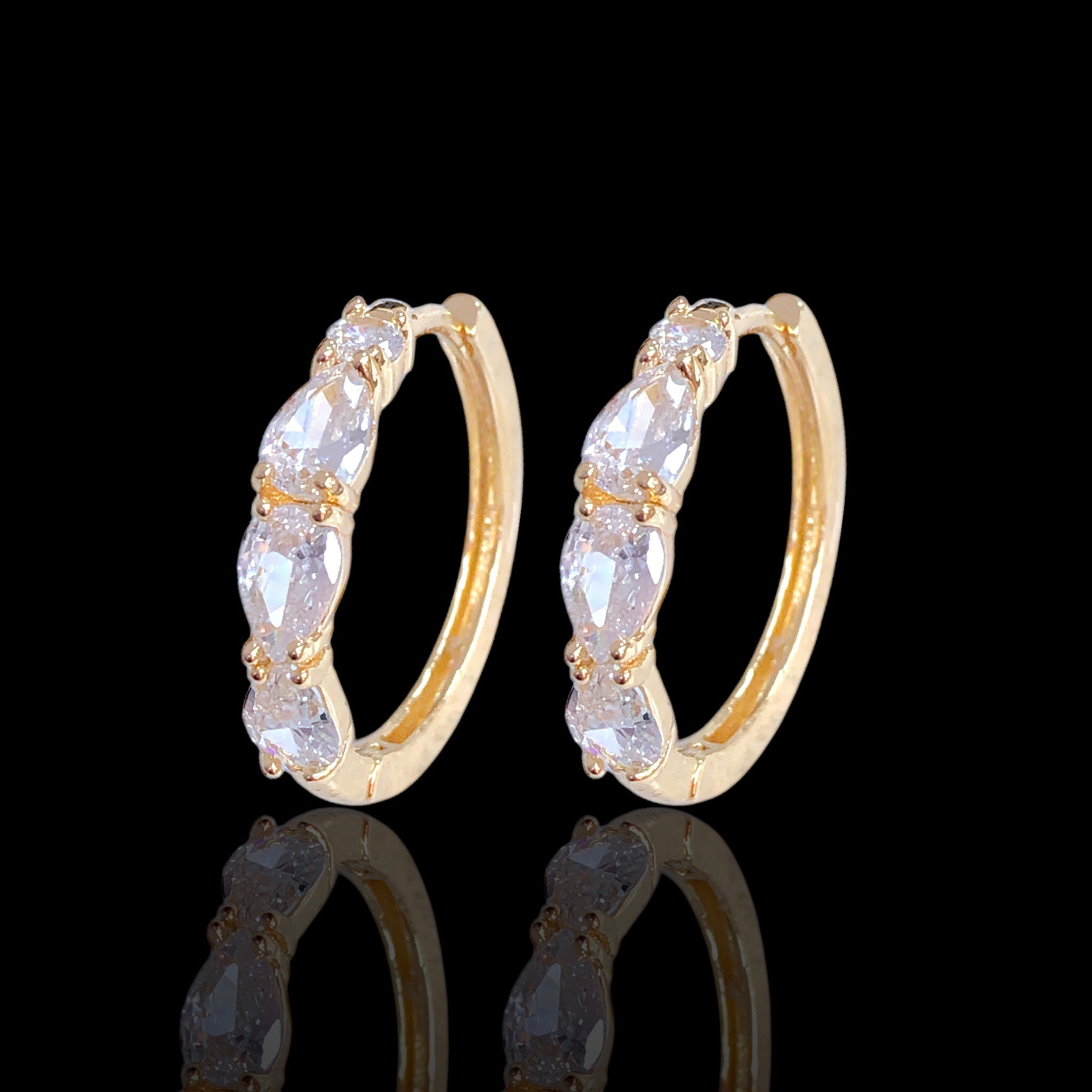 Gold Filled Oro Laminado Crystal Raindrop Zirconia Earrings