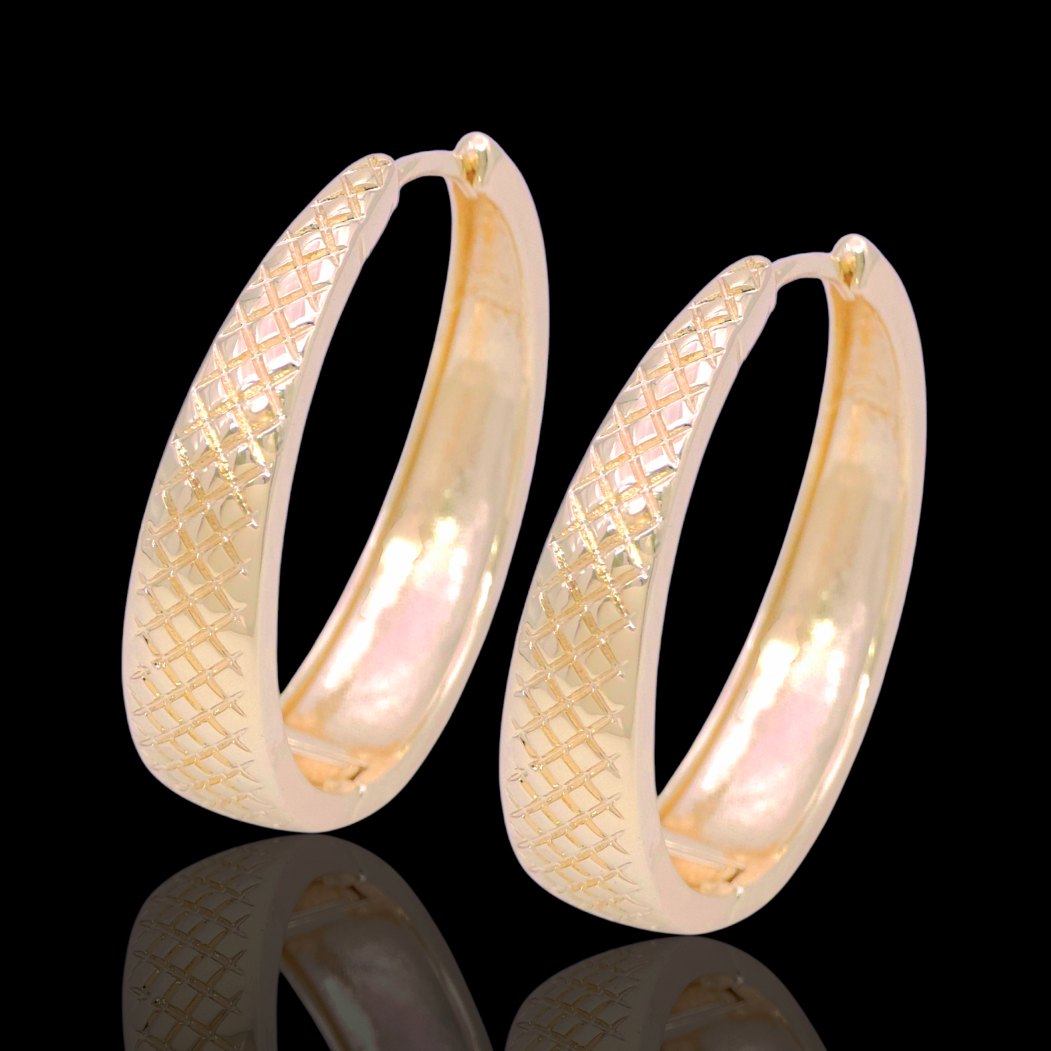 Gold Filled Oro Laminado Diamond Cut Hoop Earrings