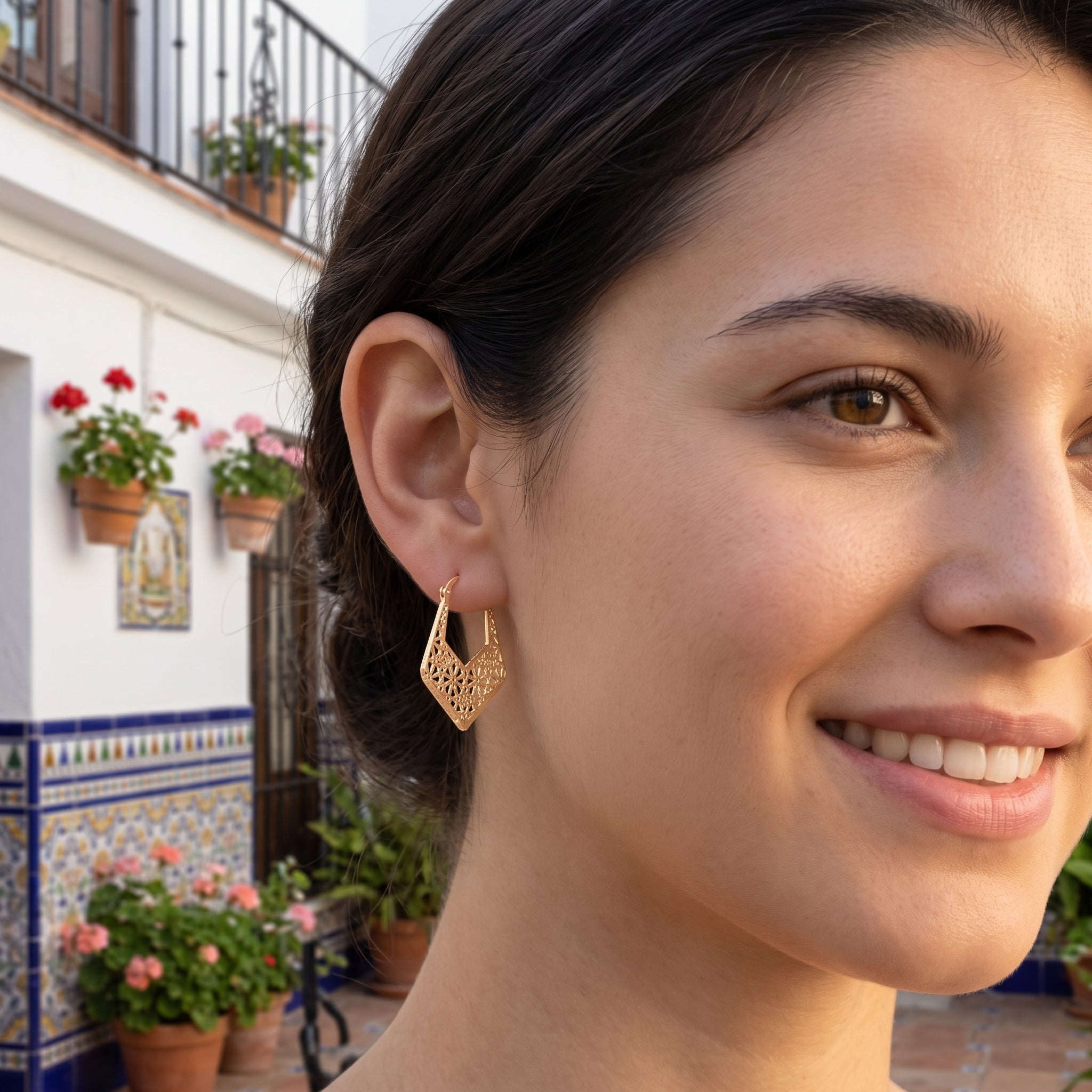 Gold Filled Oro Laminado Filigree Floral Hoop Earrings