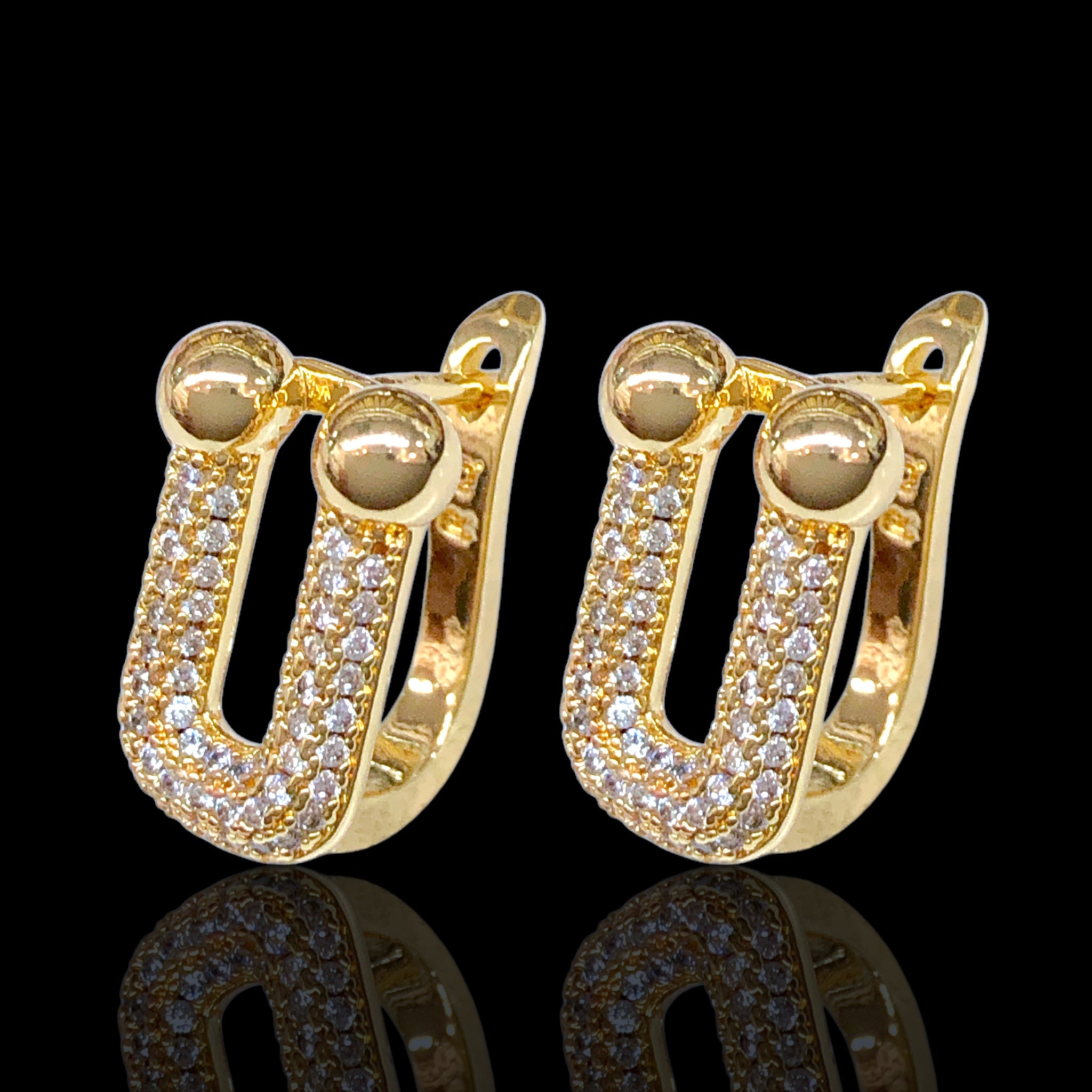 Gold Filled Oro Laminado Lucky Irish Horseshoe Huggie Earrings