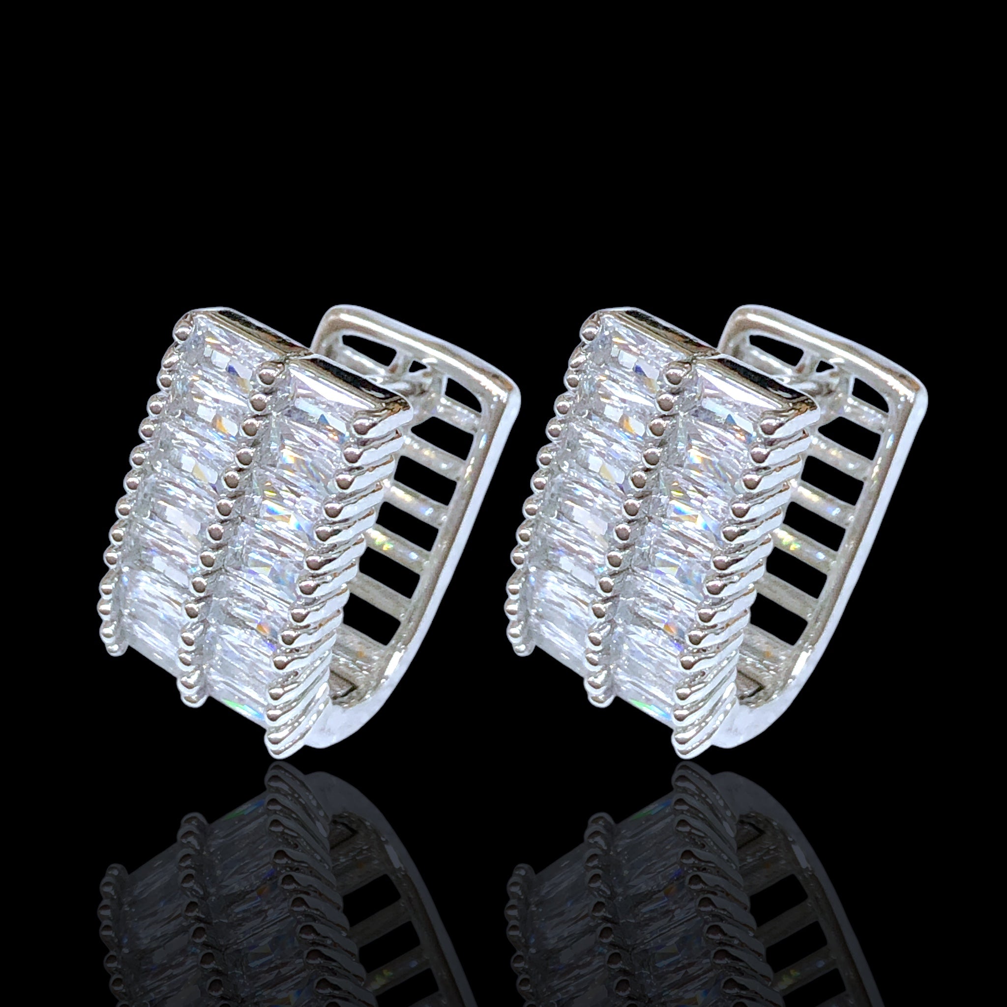 Gold Filled Oro Laminado Moroccan Desert Gem Huggie Earrings