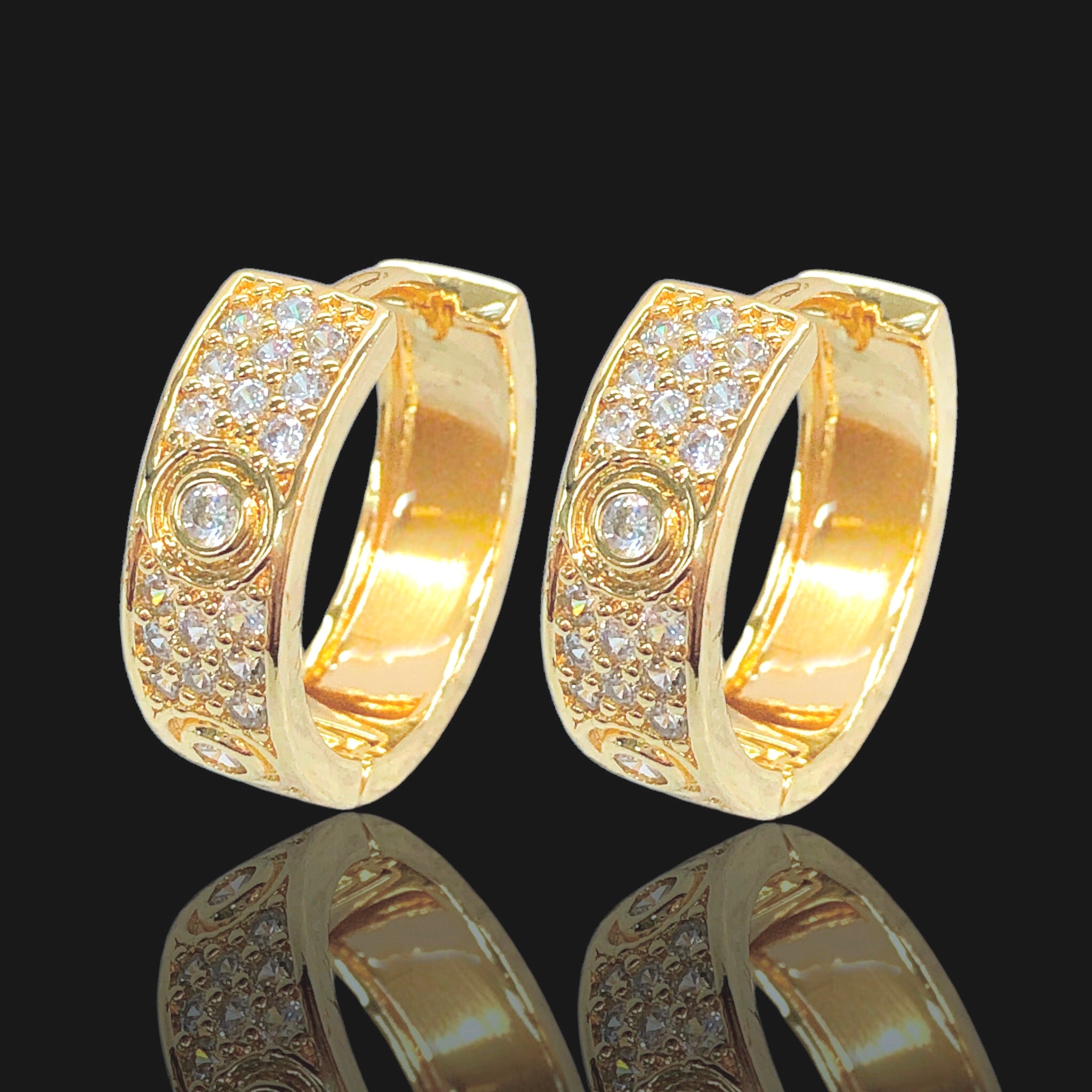 Gold Filled Oro Laminado Moroccan Royale Huggie Earrings