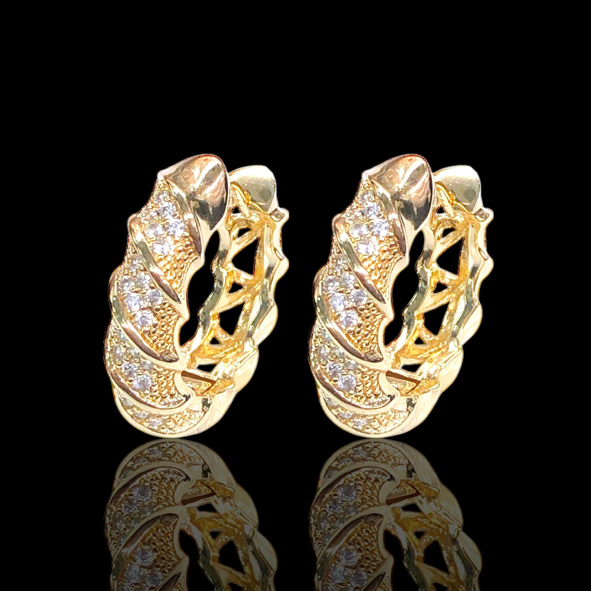 Gold Filled Oro Laminado Oriental Fancy Spiral Hoop