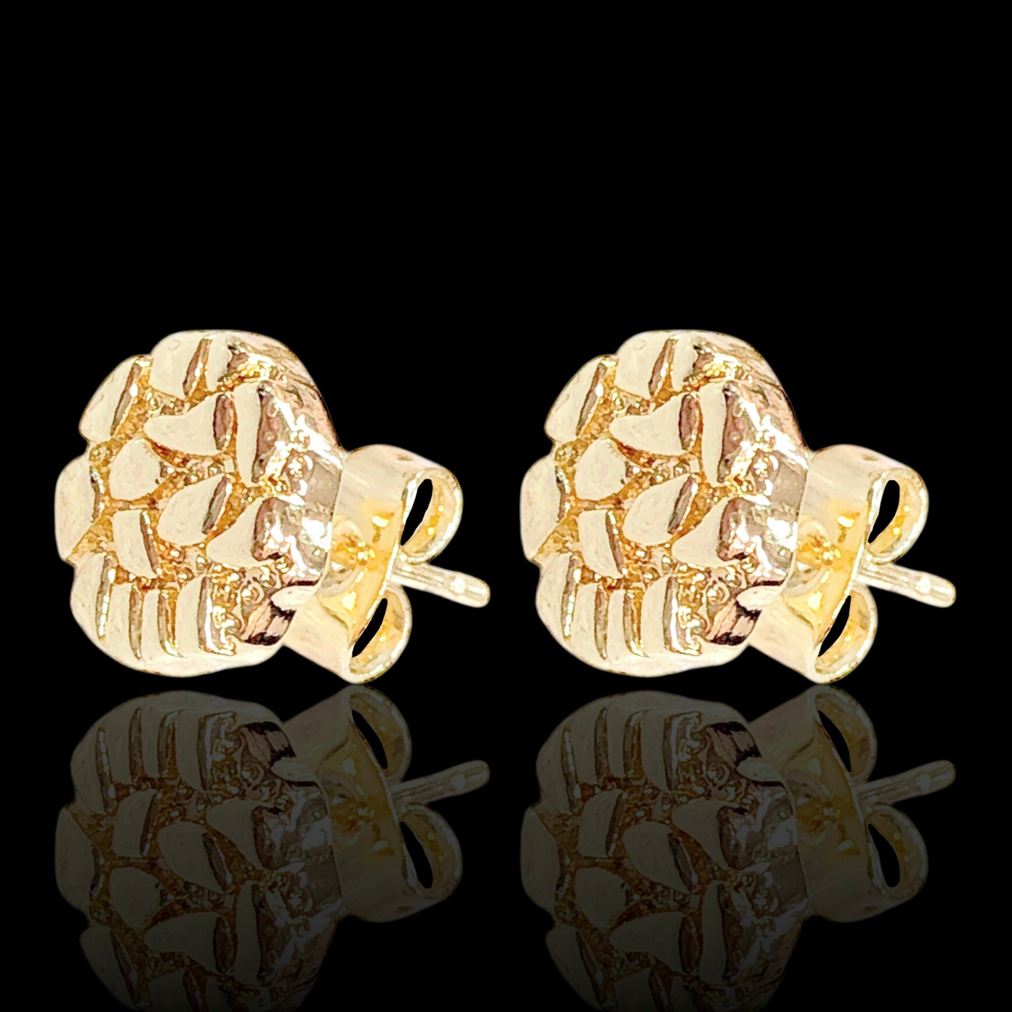 Gold Filled Oro Laminado Royale Circle Nugget Stud Earrings