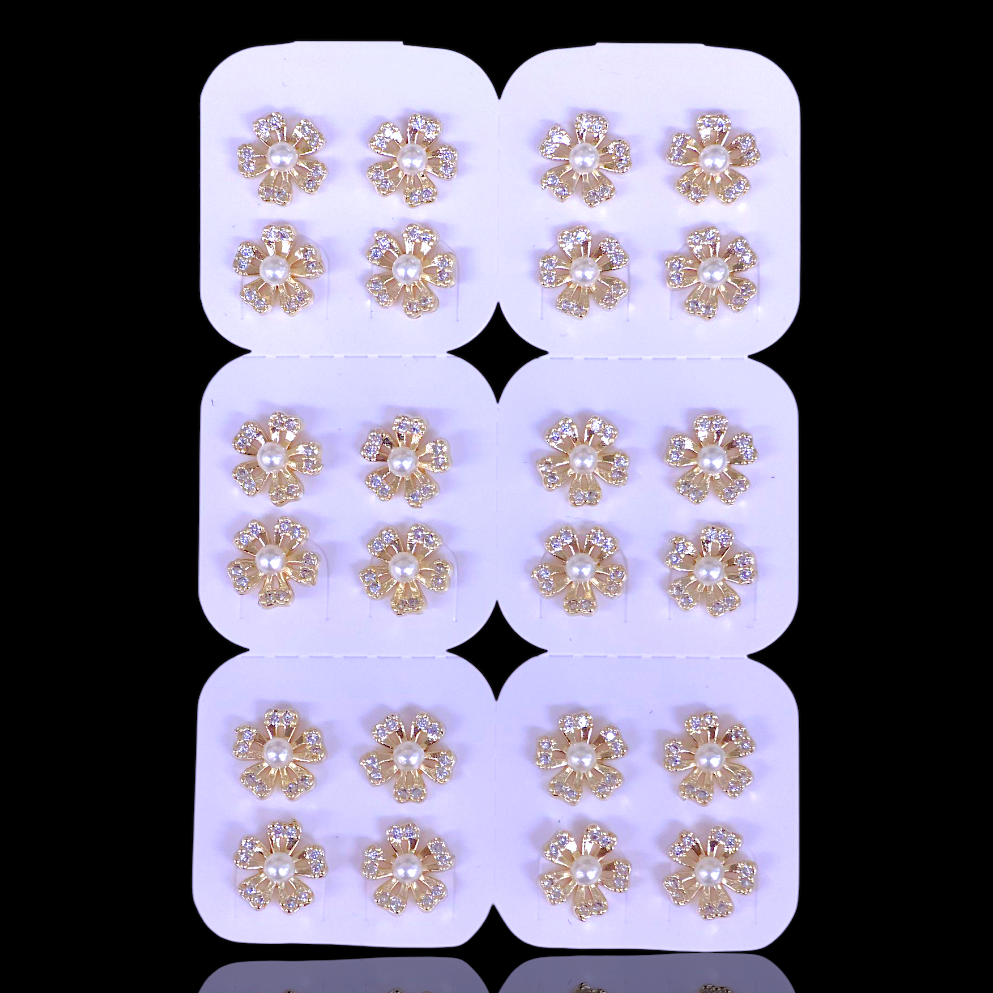 Oro Laminado Amazon Lily Blossom Stud Earrings (Pack of 12)