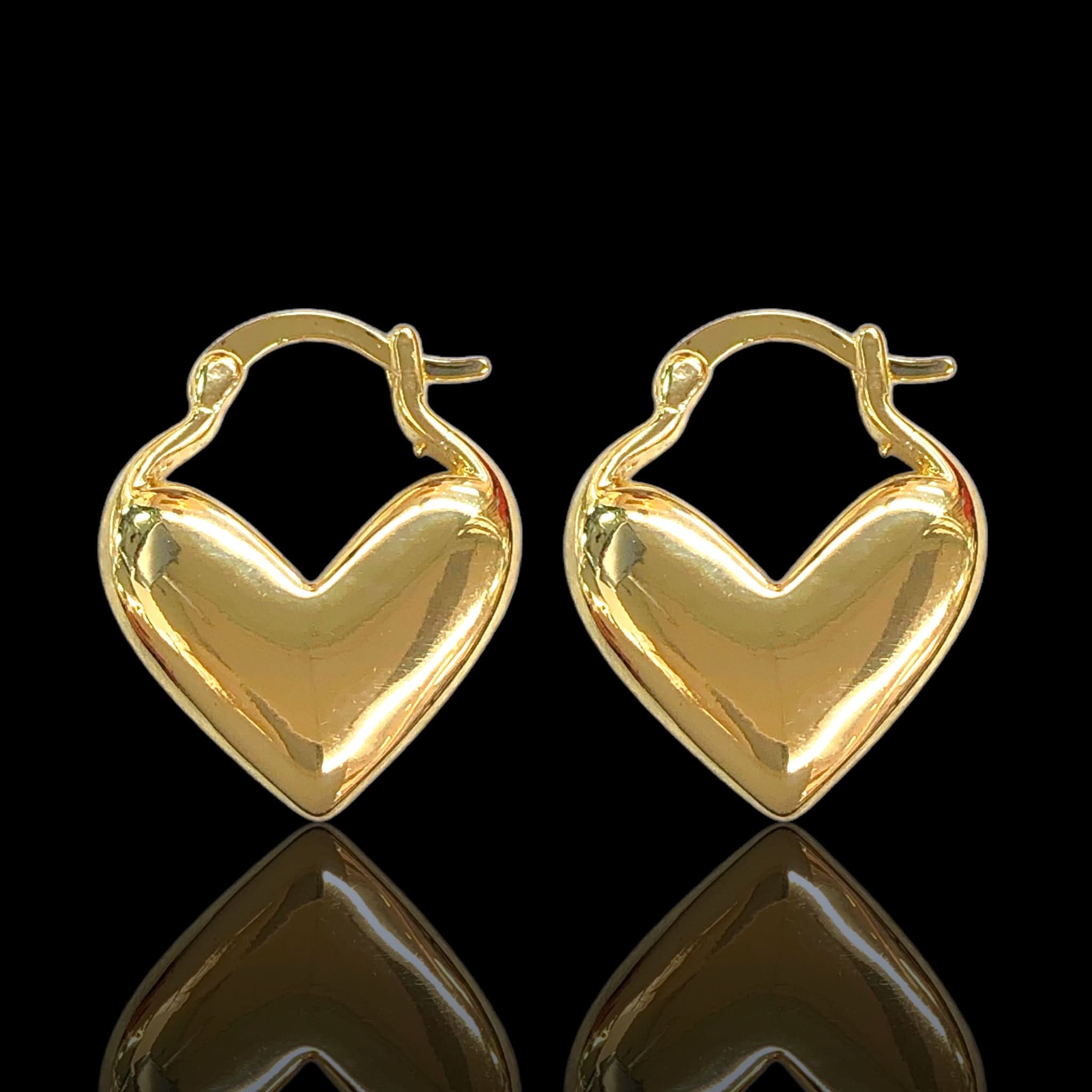 Oro Laminado Gold Filled Amour Heart Hoop Earrings