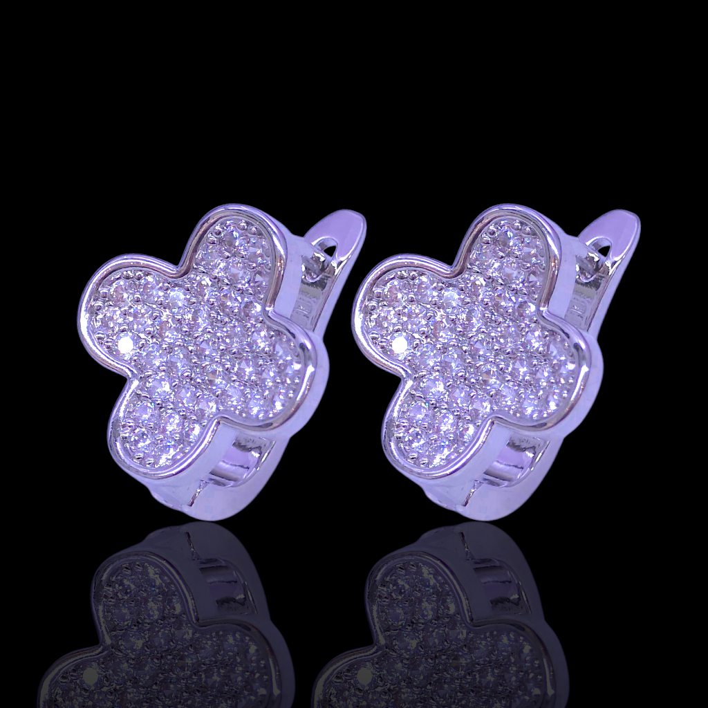 Oro Laminado Gold Filled Blooming Clover ZIrconia Earrings