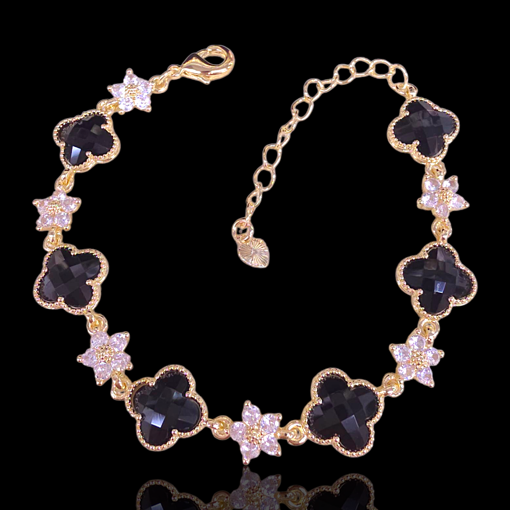 Oro Laminado Gold Filled Blossom Crystal Clover Bracelet