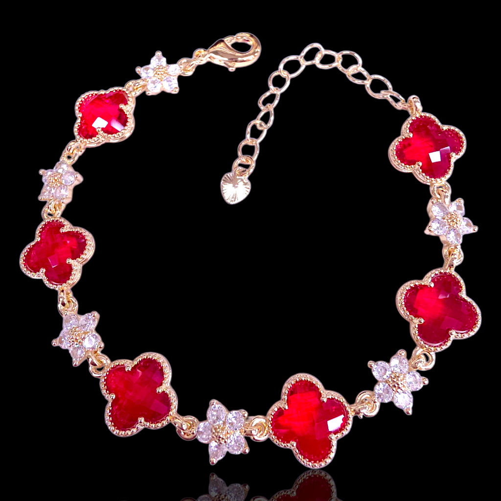 Oro Laminado Gold Filled Blossom Crystal Clover Bracelet