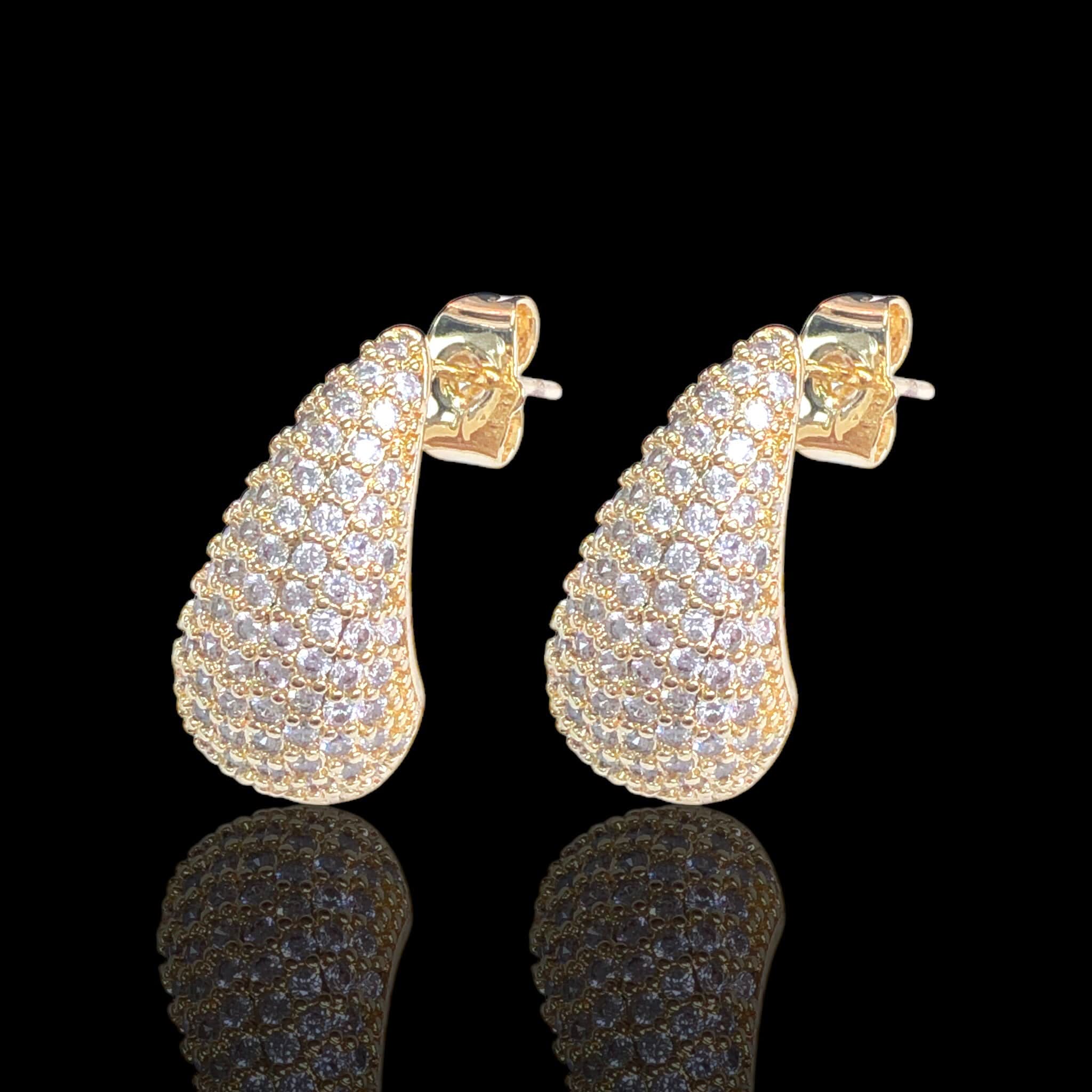 Oro Laminado Gold Filled Brilliant Star Teardrop Earrings