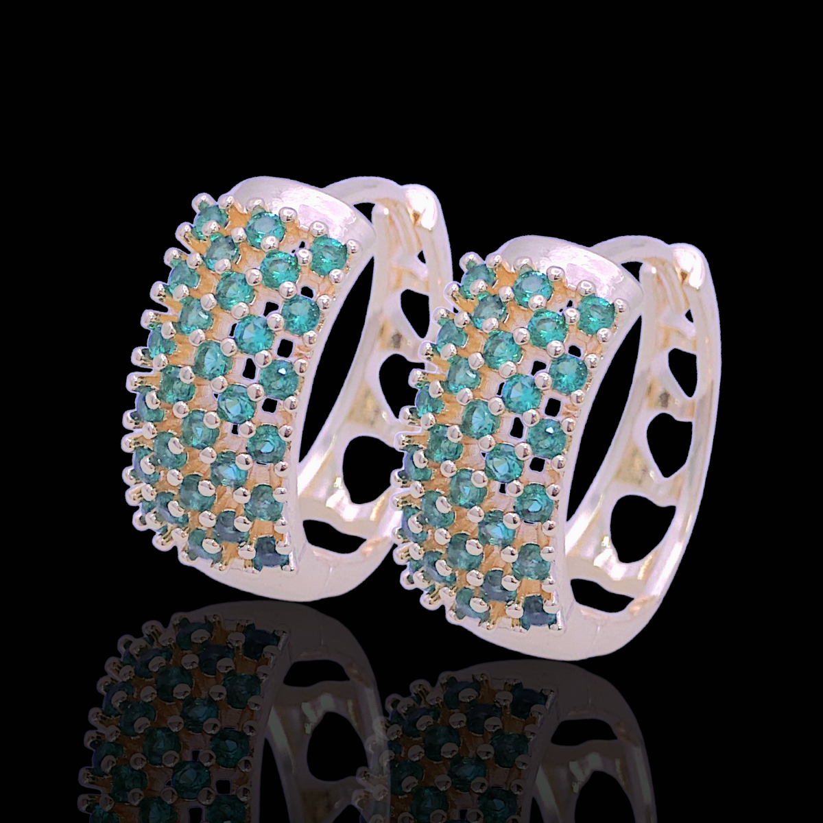 Oro Laminado Gold Filled Bursting Dazzle CZ Huggie Earrings