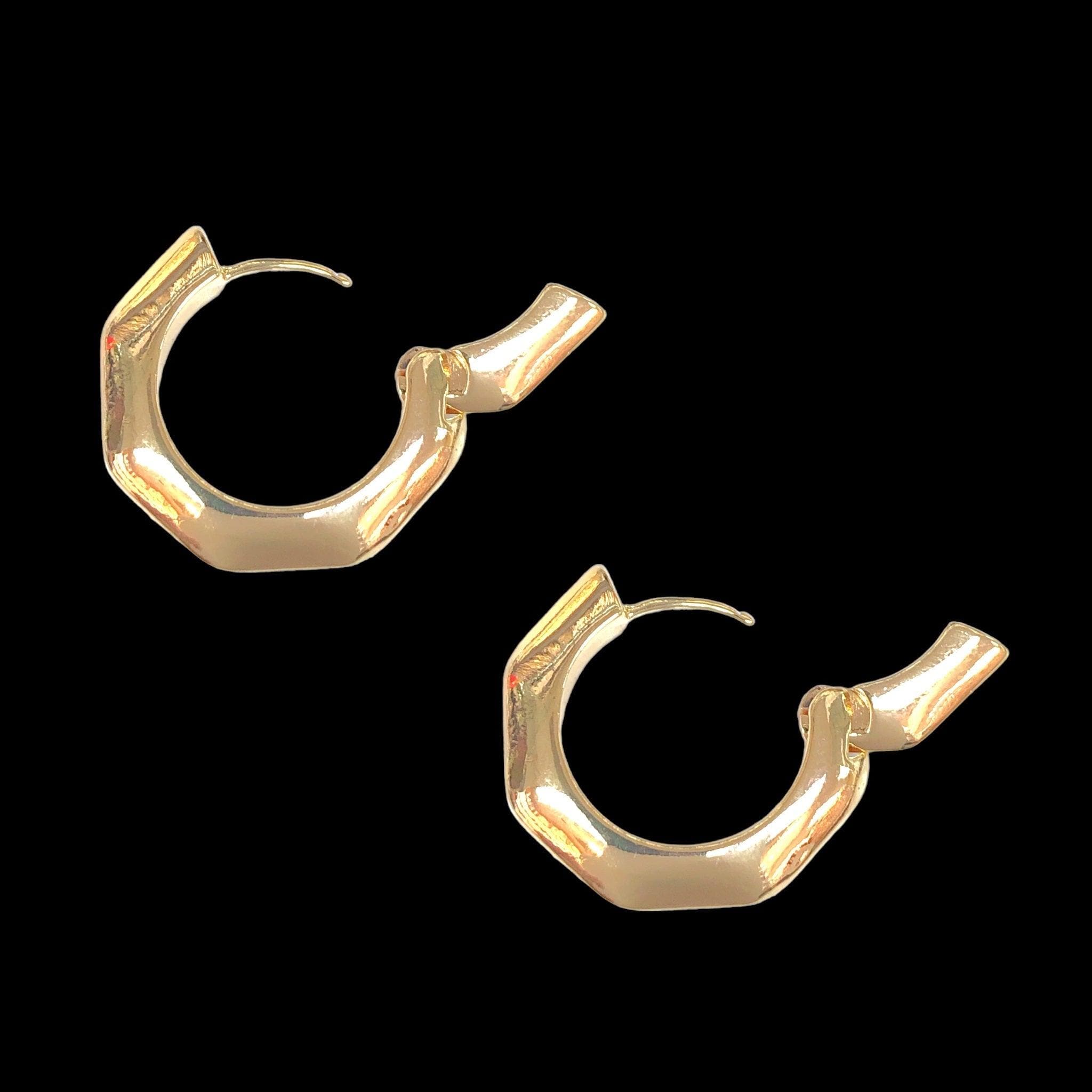 Oro Laminado Gold Filled Classic Florentine Hoop Earrings