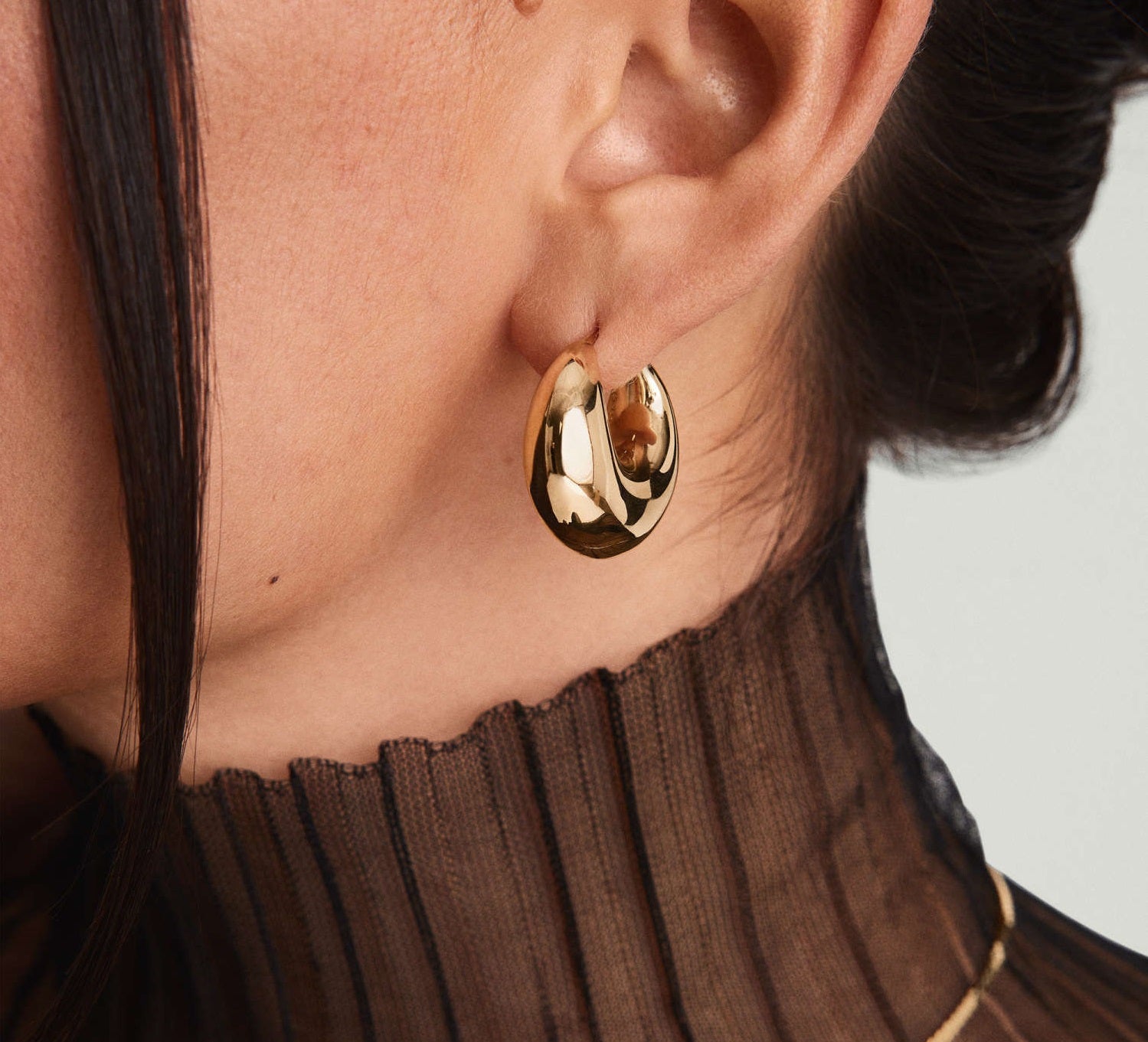 Oro Laminado Gold Filled Cloud Puff Hoop Earrings
