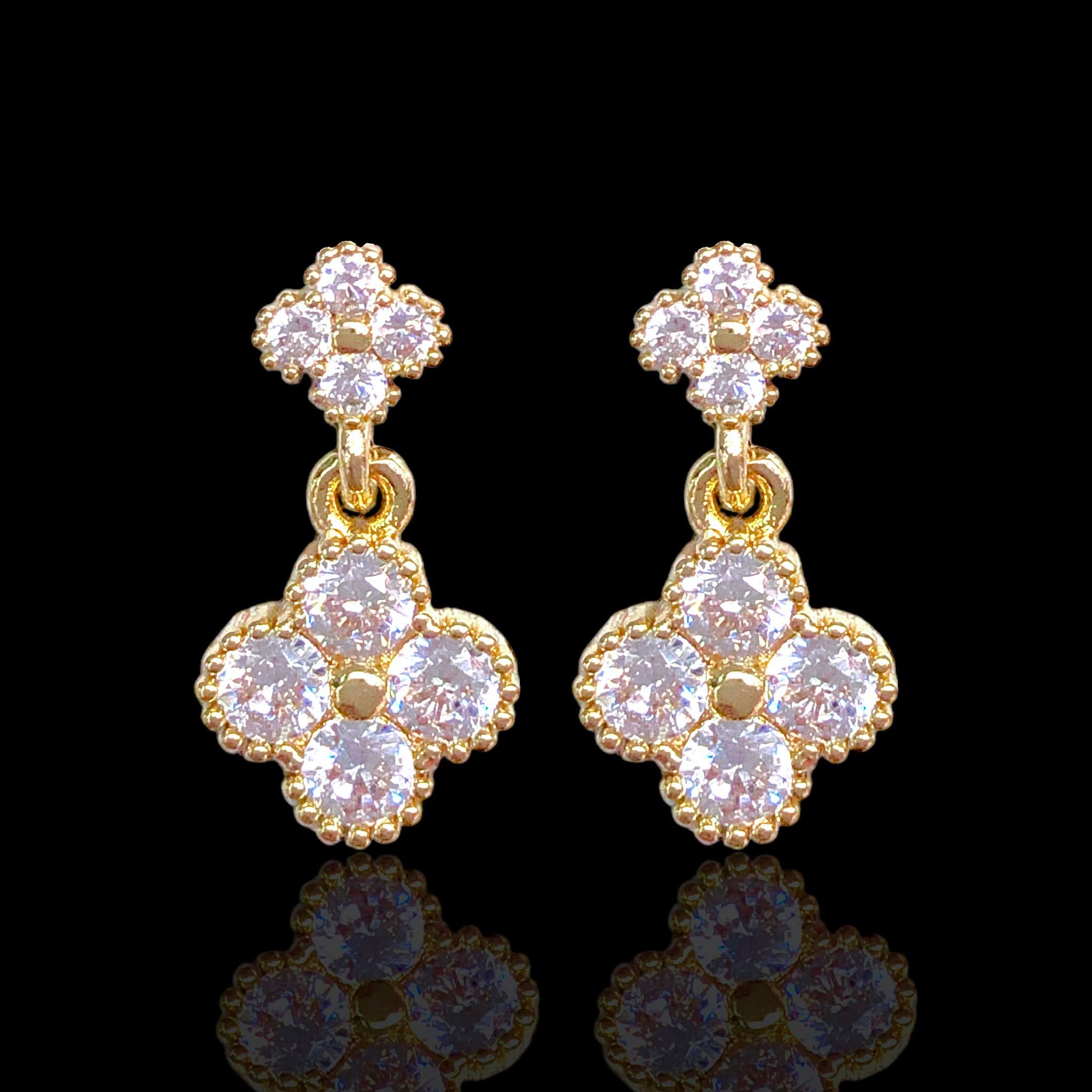 Oro Laminado Gold Filled Crystal Clover Stud Dangle Earrings