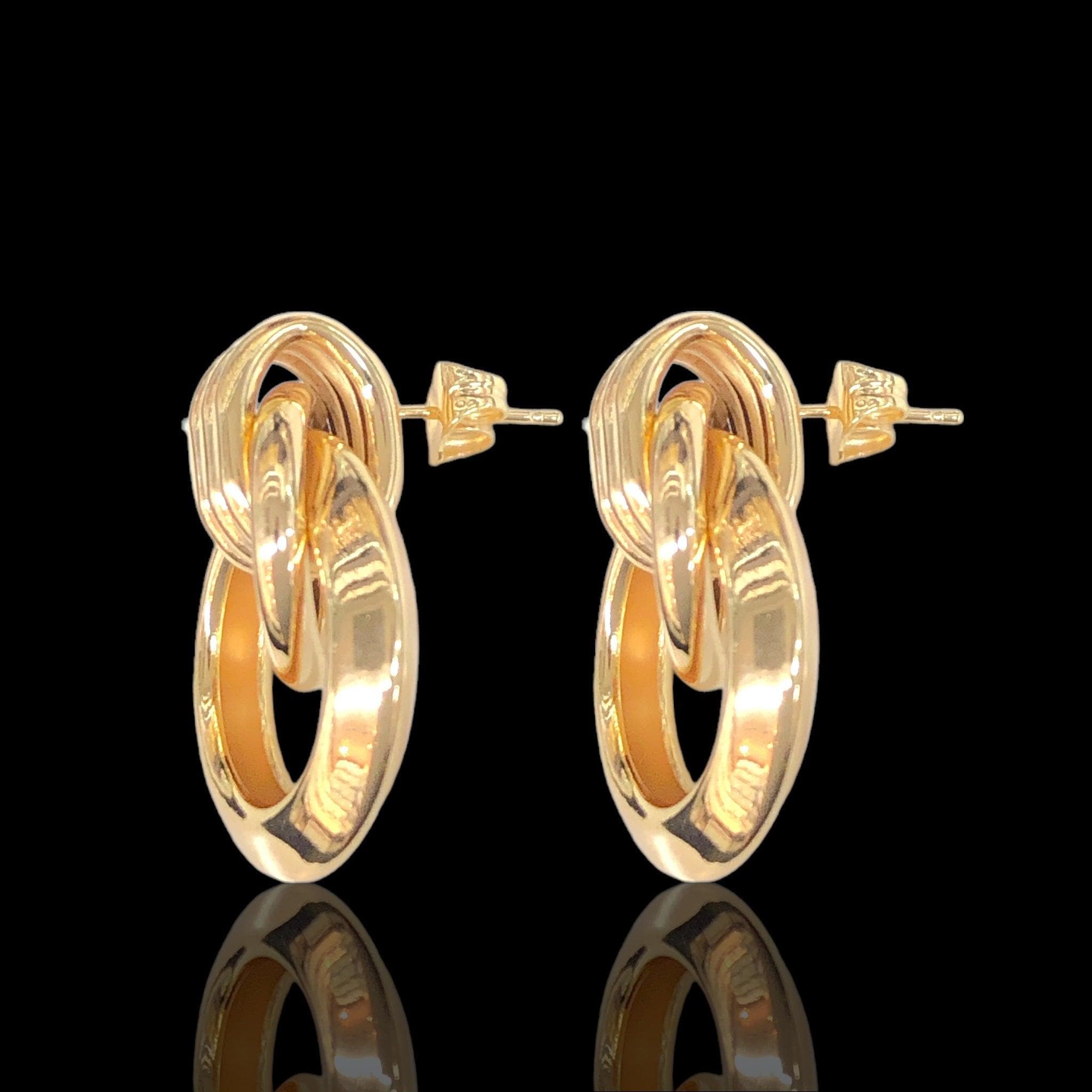 Oro Laminado Gold Filled French Knot Earrings