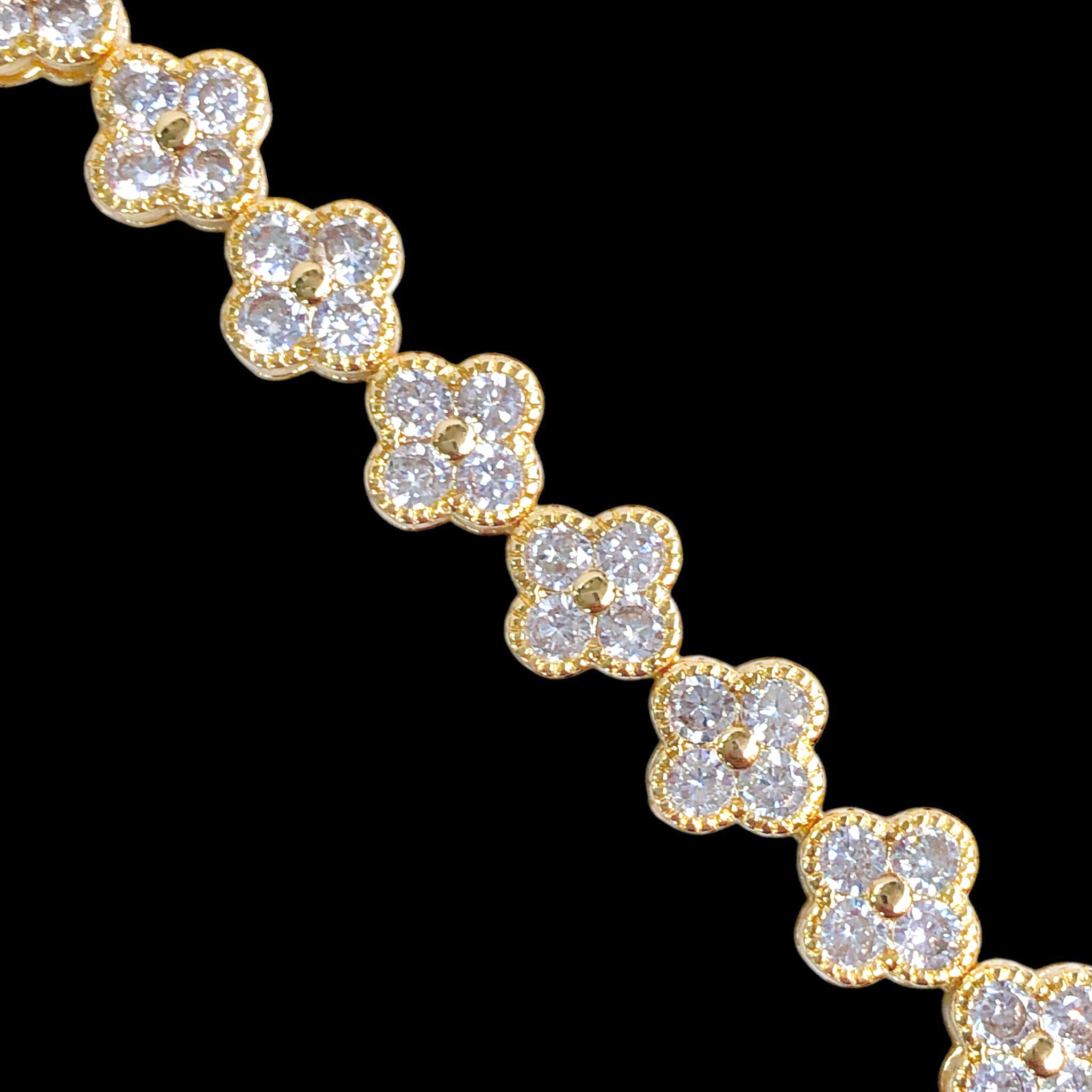 Oro Laminado Gold Filled French Lucky Clover CZ Bracelet