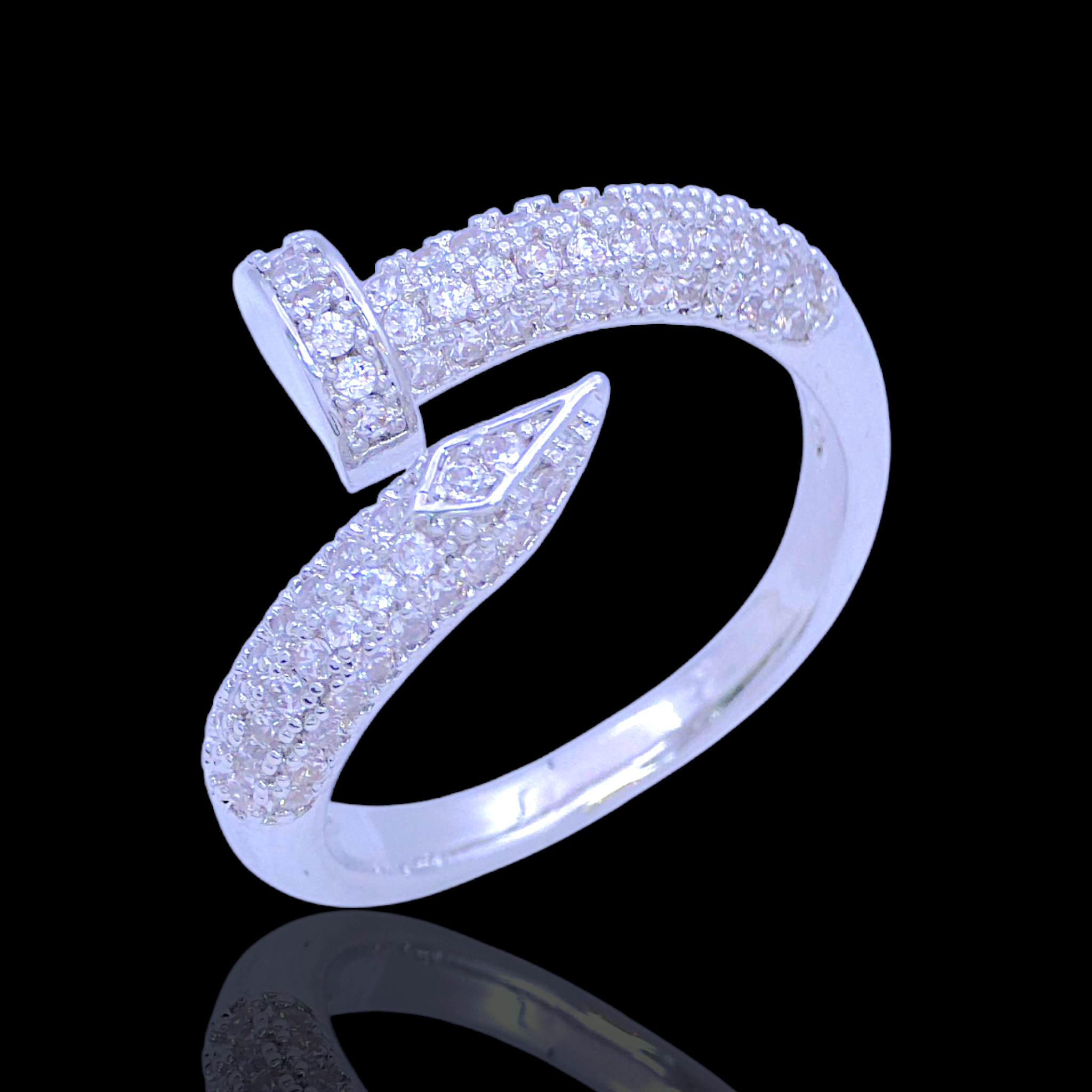 Oro Laminado Gold Filled Geneva Rivet Adjustable CZ Ring