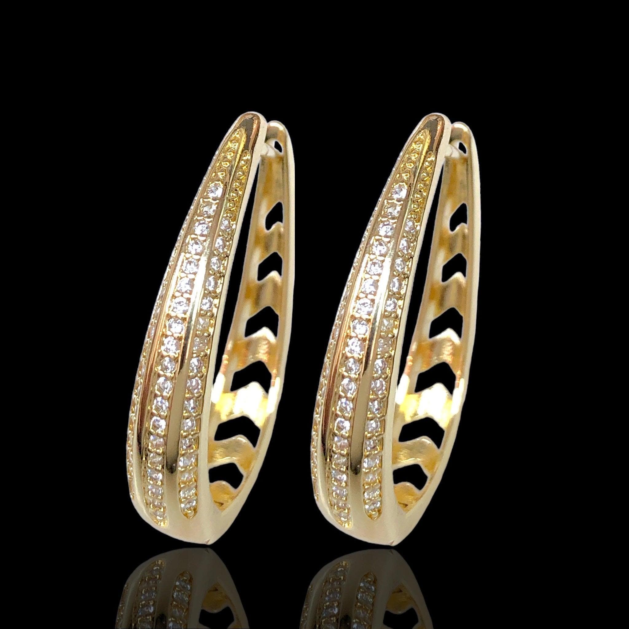 Oro Laminado Gold Filled Ibiza Oval CZ Hoop Earrings