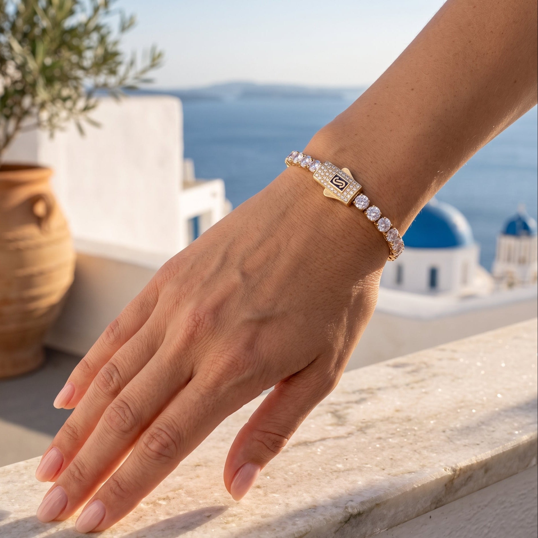 Oro Laminado Gold Filled Icy Supreme Clasp Tennis Bracelet
