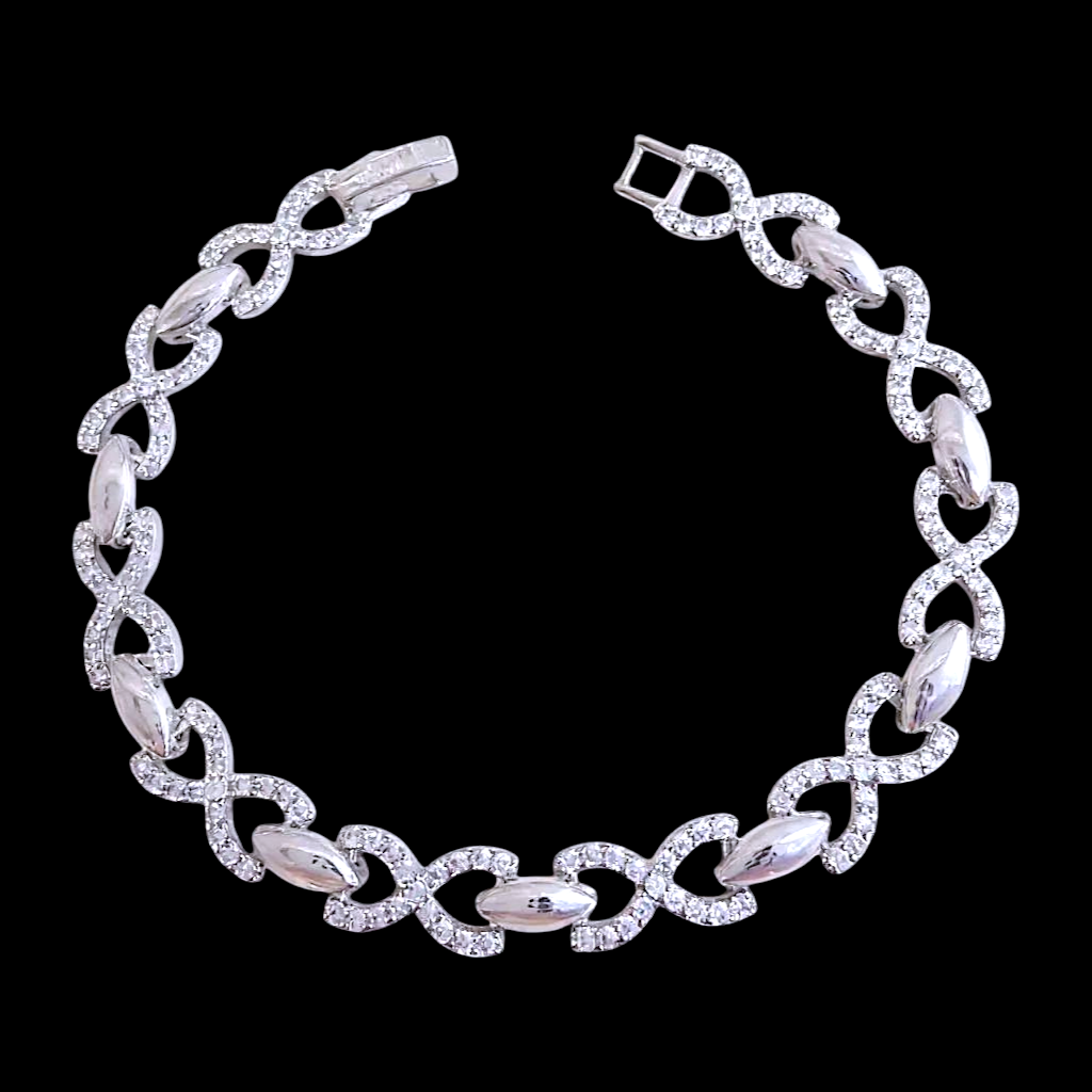 Oro Laminado Gold Filled Infinity XOXO Bracelet