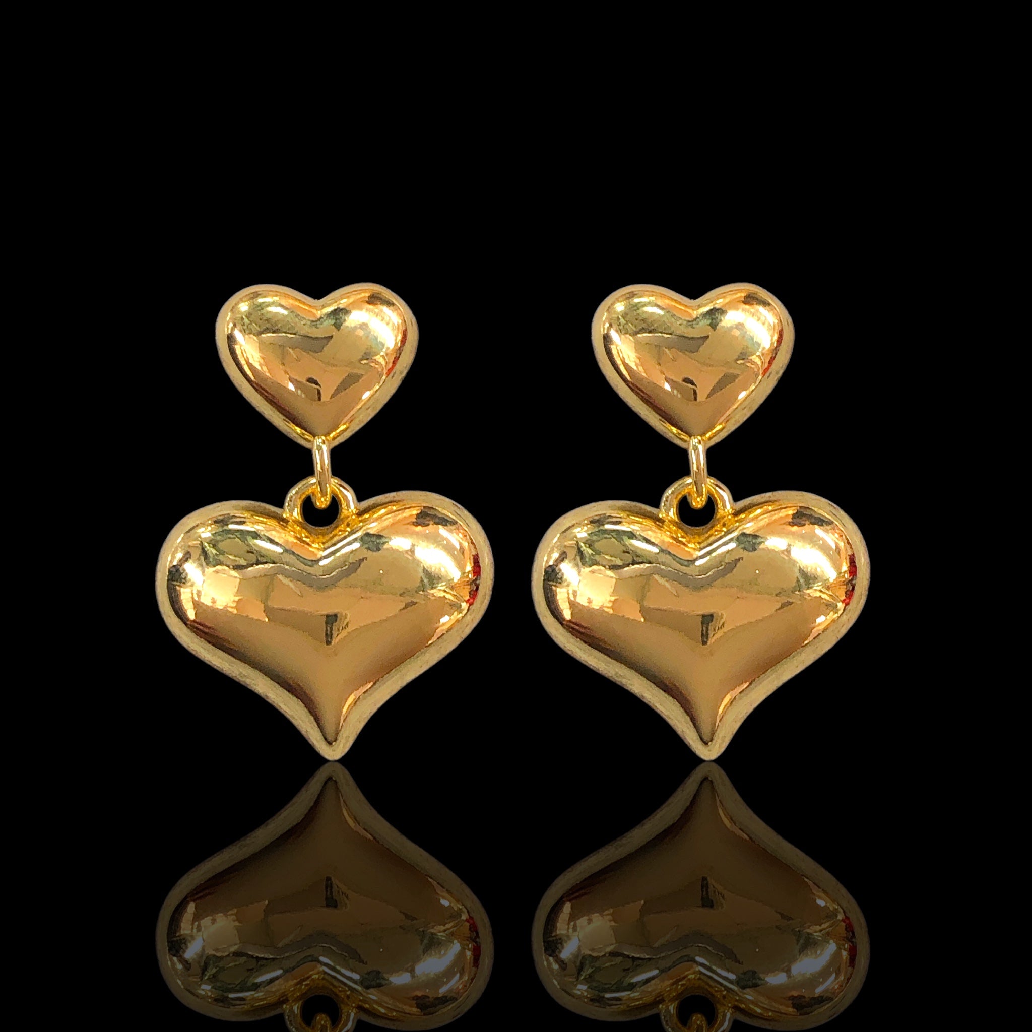 Oro Laminado Gold Filled Moonlit Hearts Stud Earrings