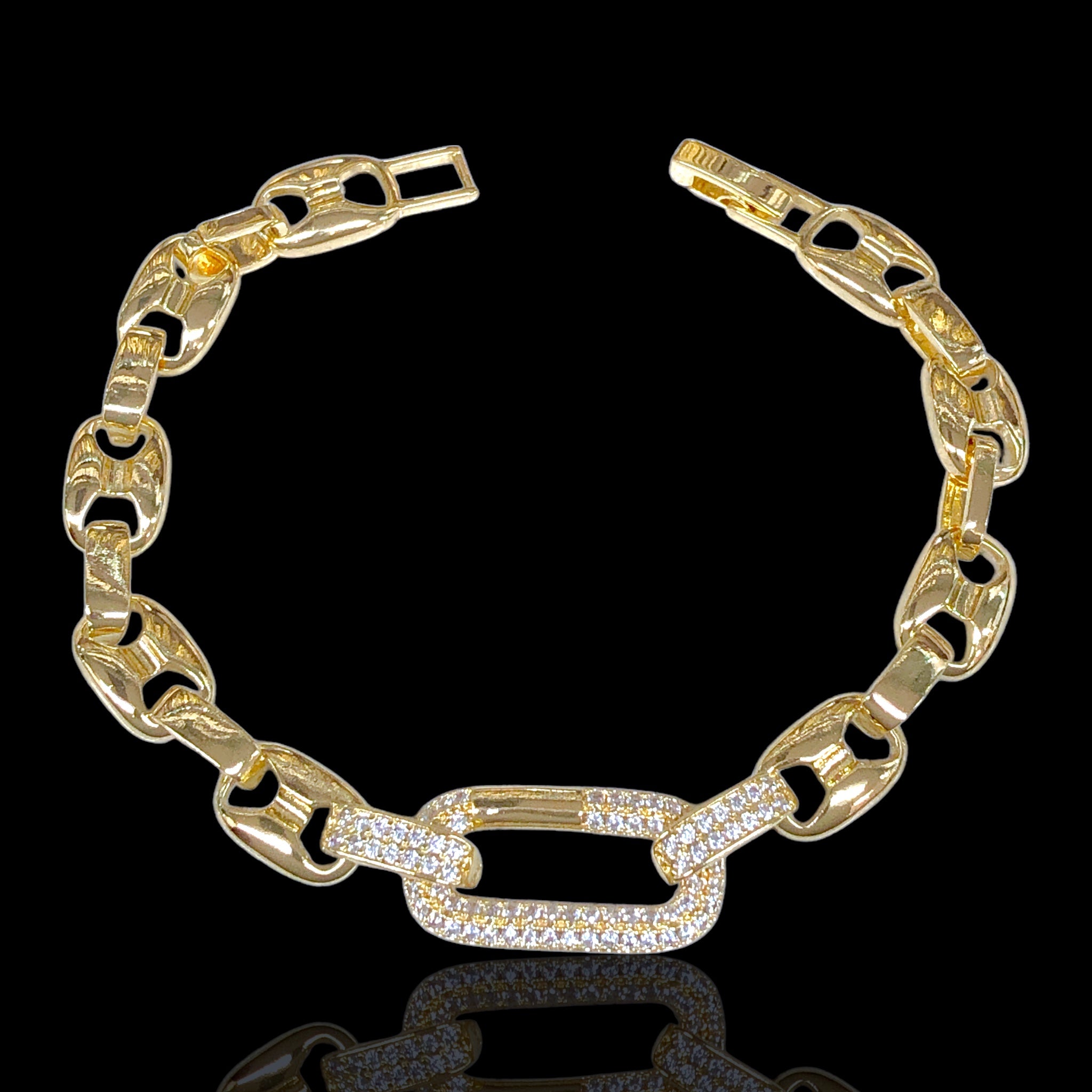 Oro Laminado Gold Filled Petite Mariner Gilded Clip Bracelet