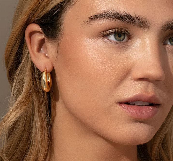 Oro Laminado Gold Filled Polished Round Puff Hoop Earrings