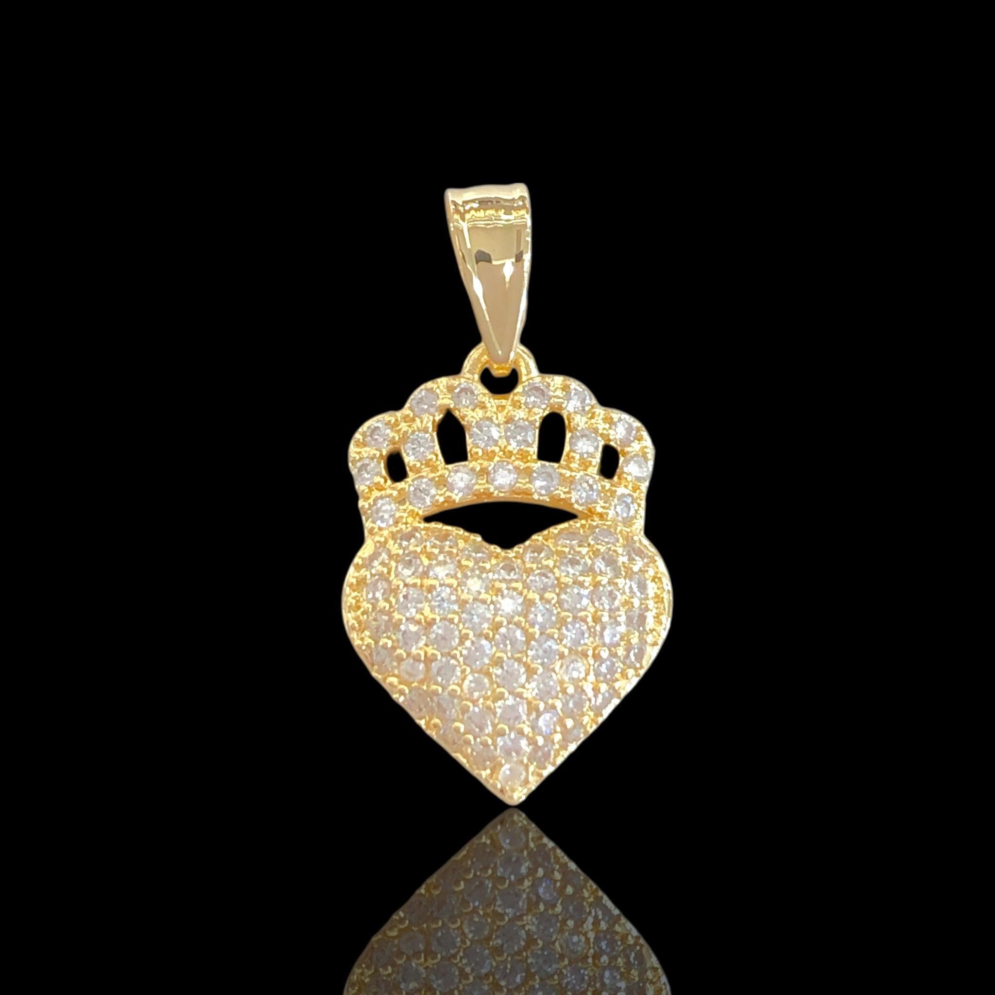 Oro Laminado Gold Filled Princess Heart Pendant