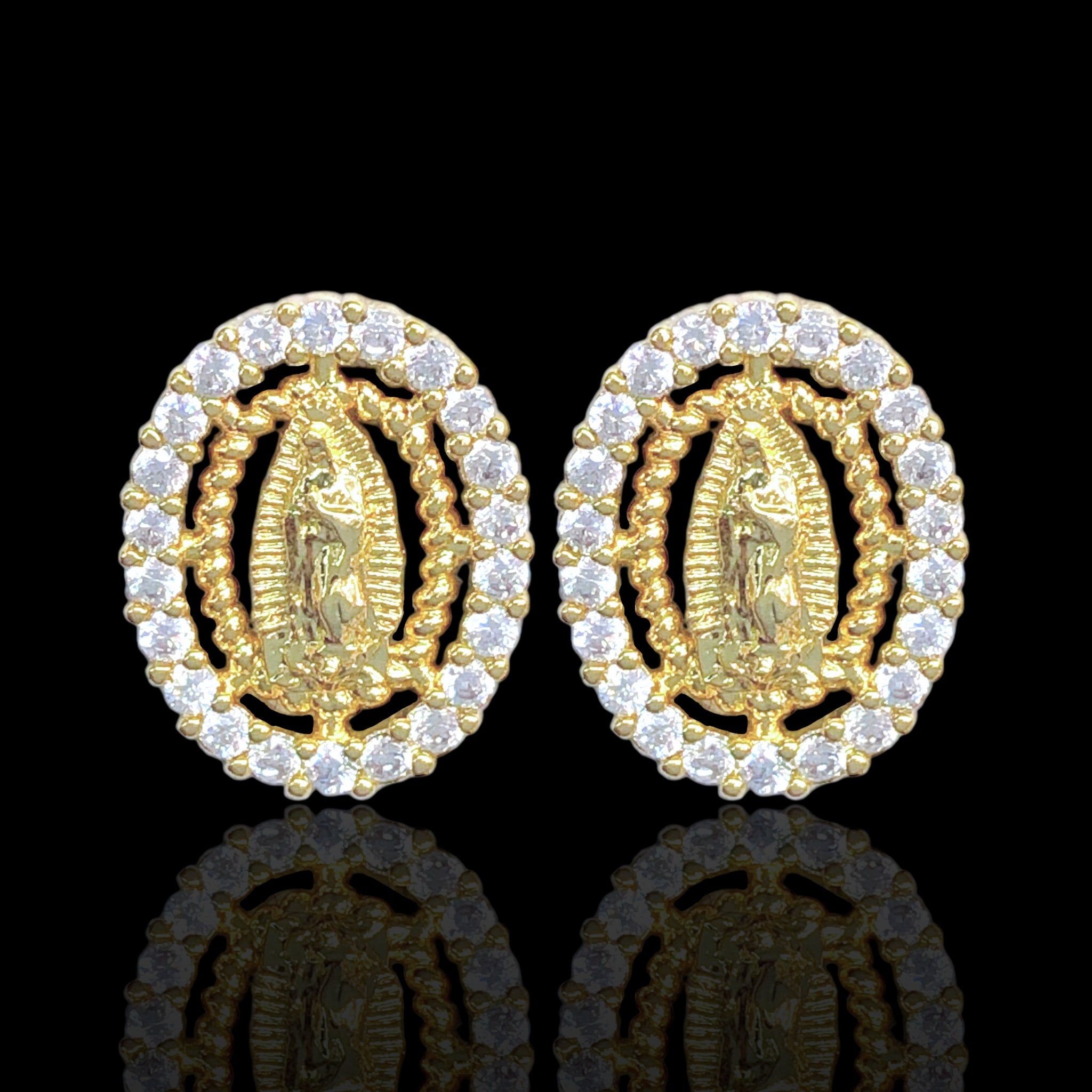 Oro Laminado Gold Filled Rope Frame Guadalupe Stud Earrings