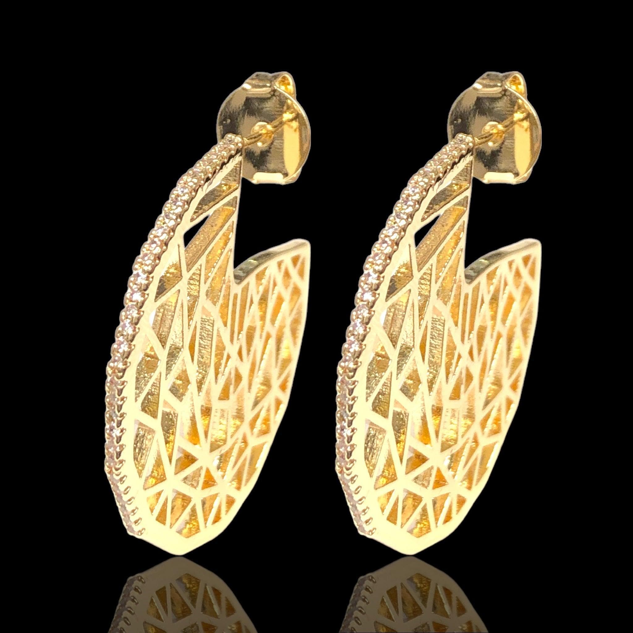Oro Laminado Gold Filled Strasbourg CZ Hoop Earrings