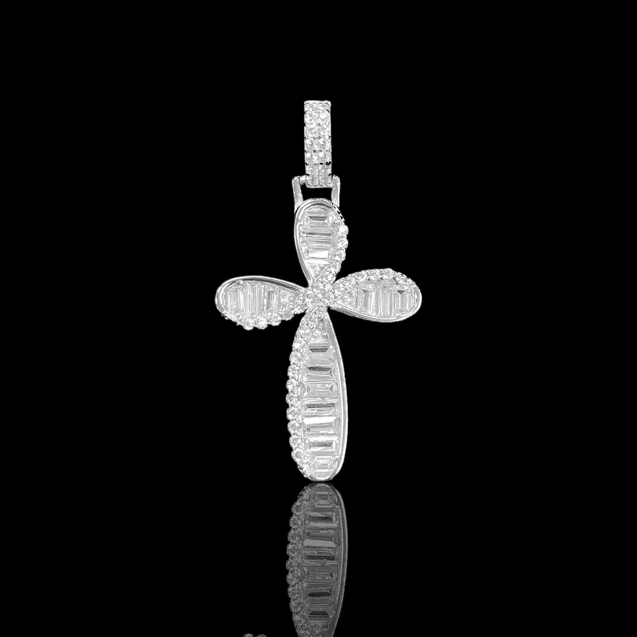 925 Sterling Silver Fancy CZ Cross Pendant - Kuania 925 Sterling Silver