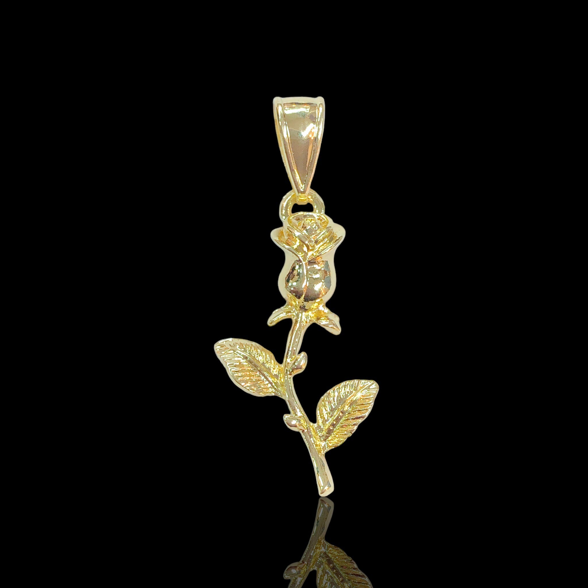 18K Gold-Filled Lady's Rose Pendant - Kuania Oro Laminado