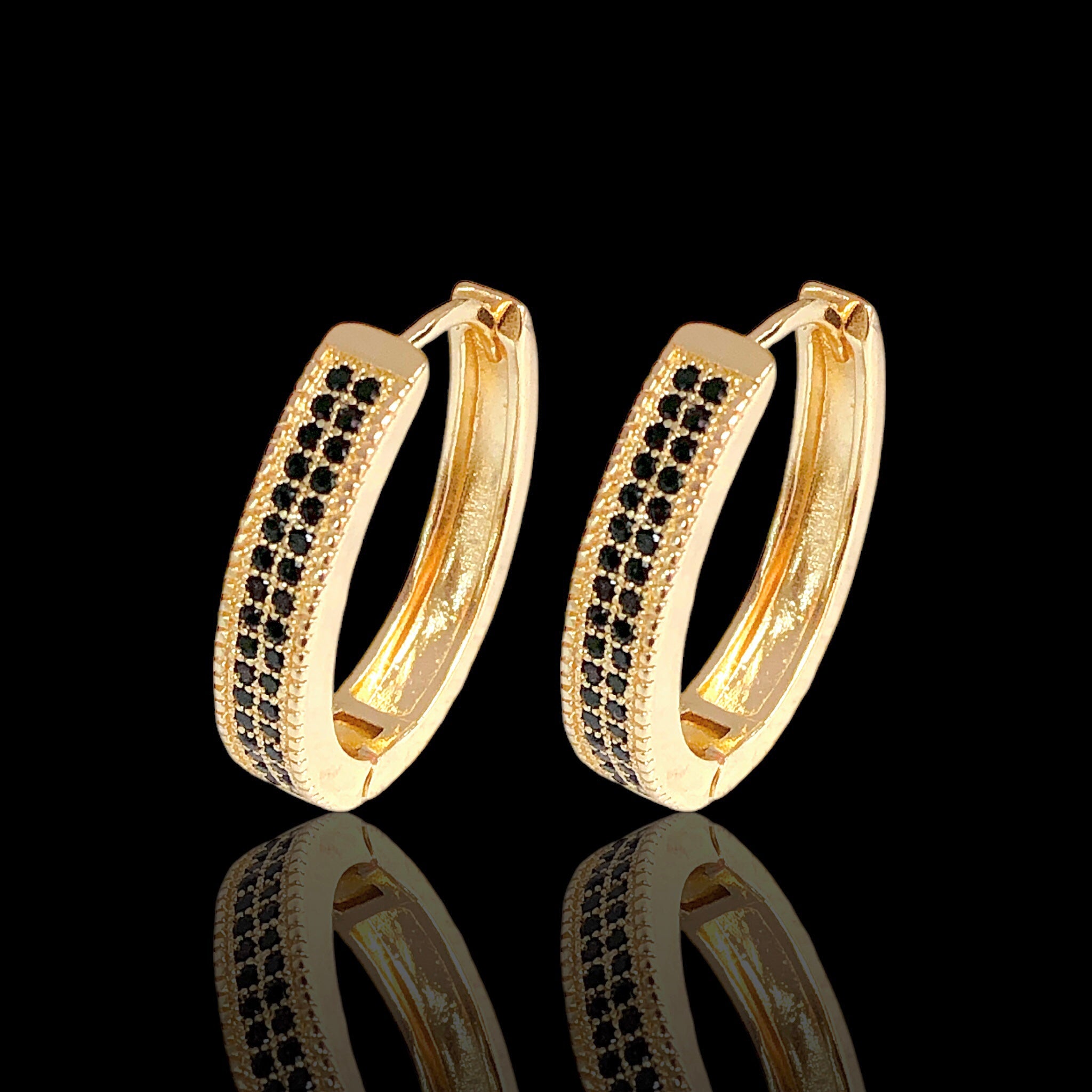 Oro Laminado Gold Filled Moroccan Oval Cubic Zirconia Hoop