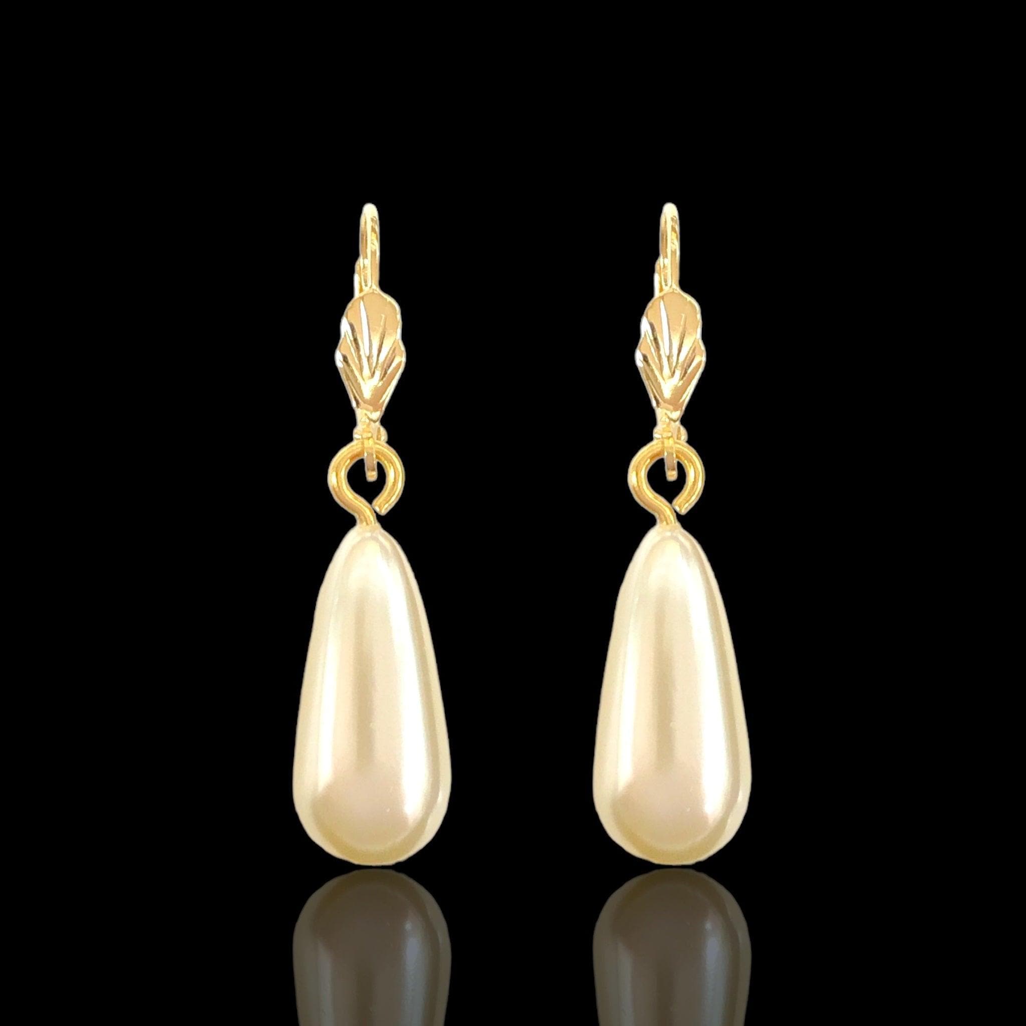 Oro Laminado Gold Filled Water drop Imitation Pearl Earrings