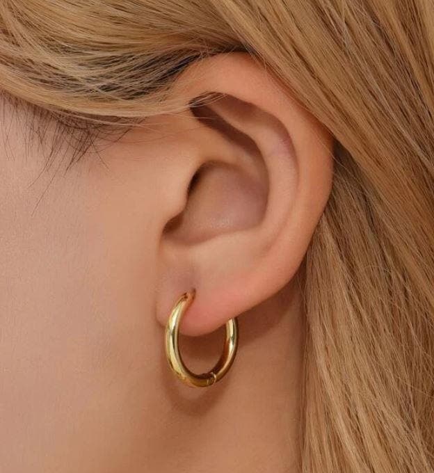 OLE 0261 -18K Gold Filled Oro Laminado EARRINGS, NEW - KUANIA