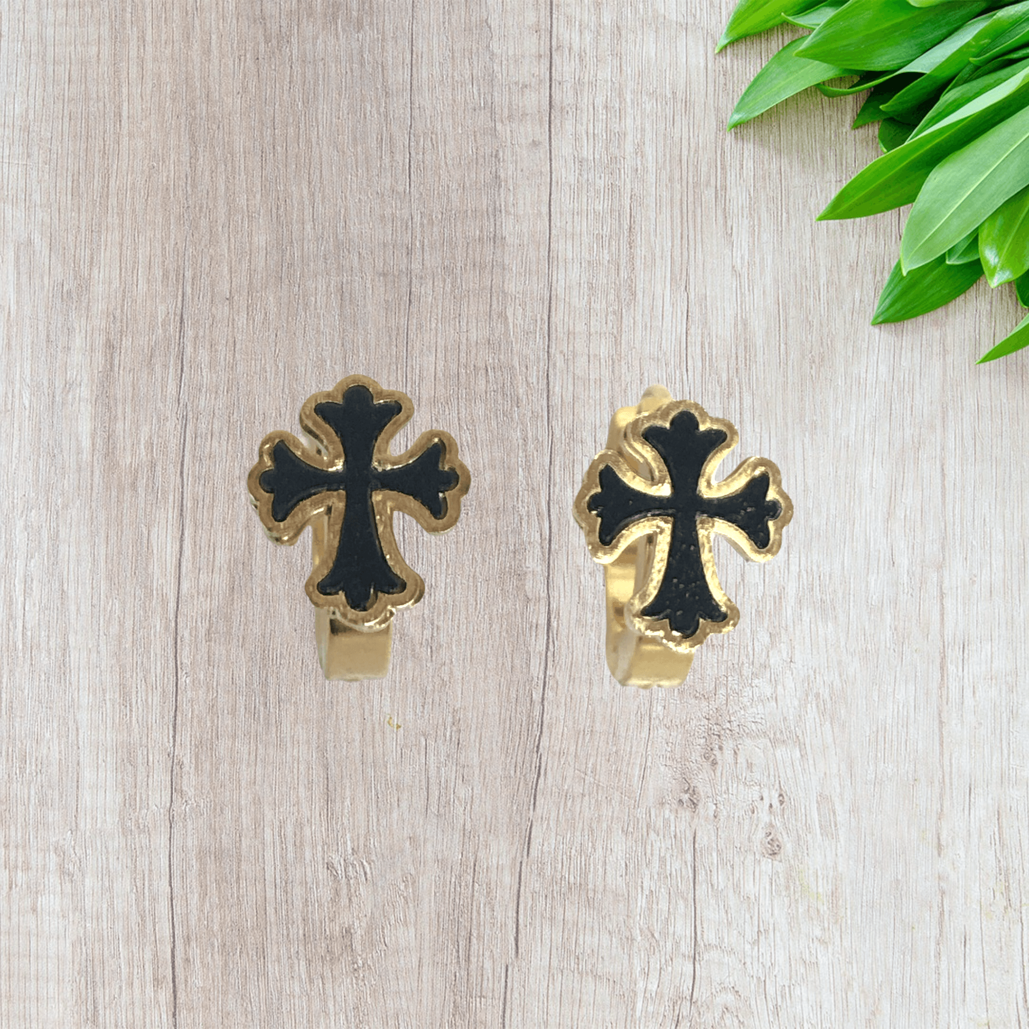 OLE 0279 -18K Gold Filled Oro Laminado EARRINGS, NEW - KUANIA