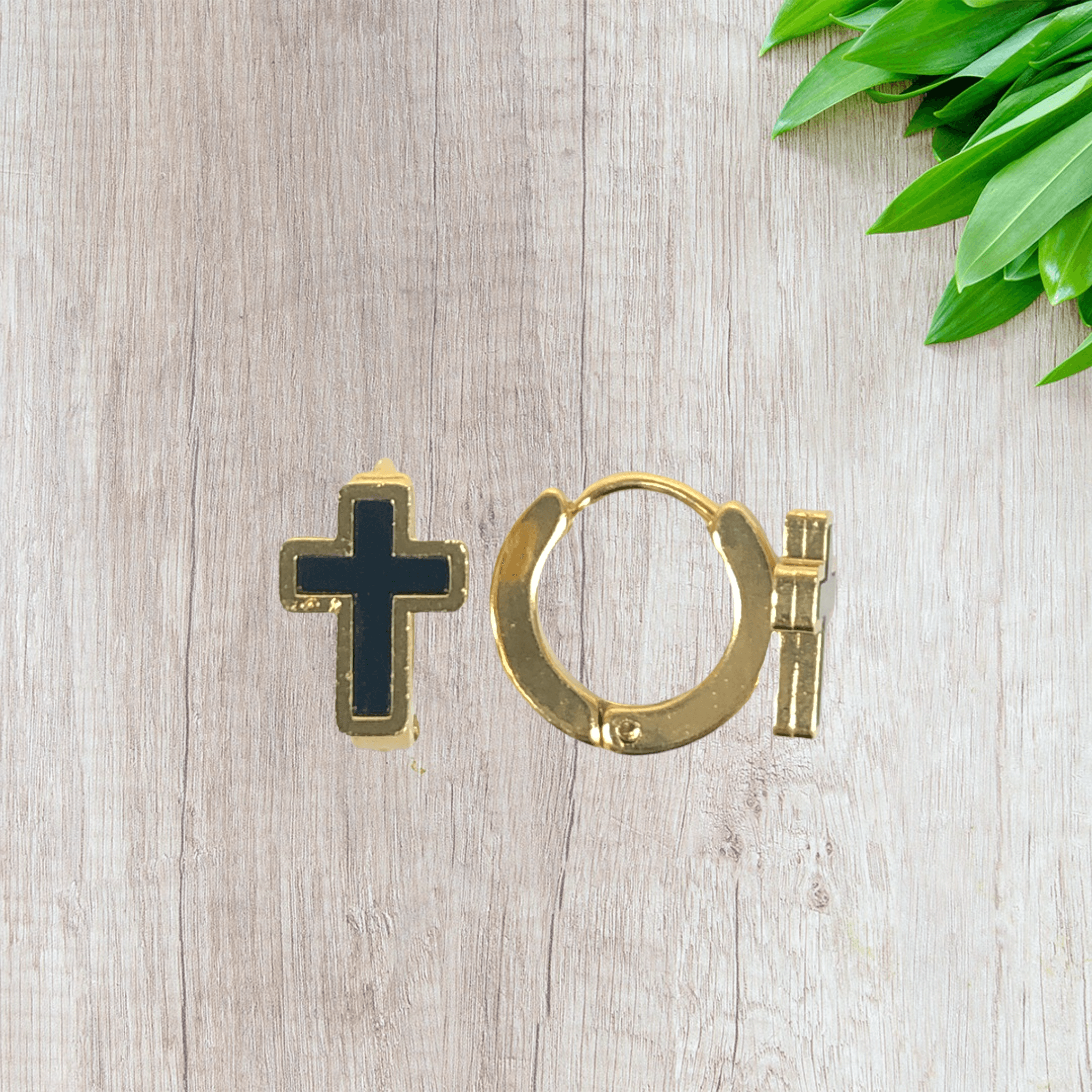 OLE 0280 -18K Gold Filled Oro Laminado EARRINGS, NEW - KUANIA