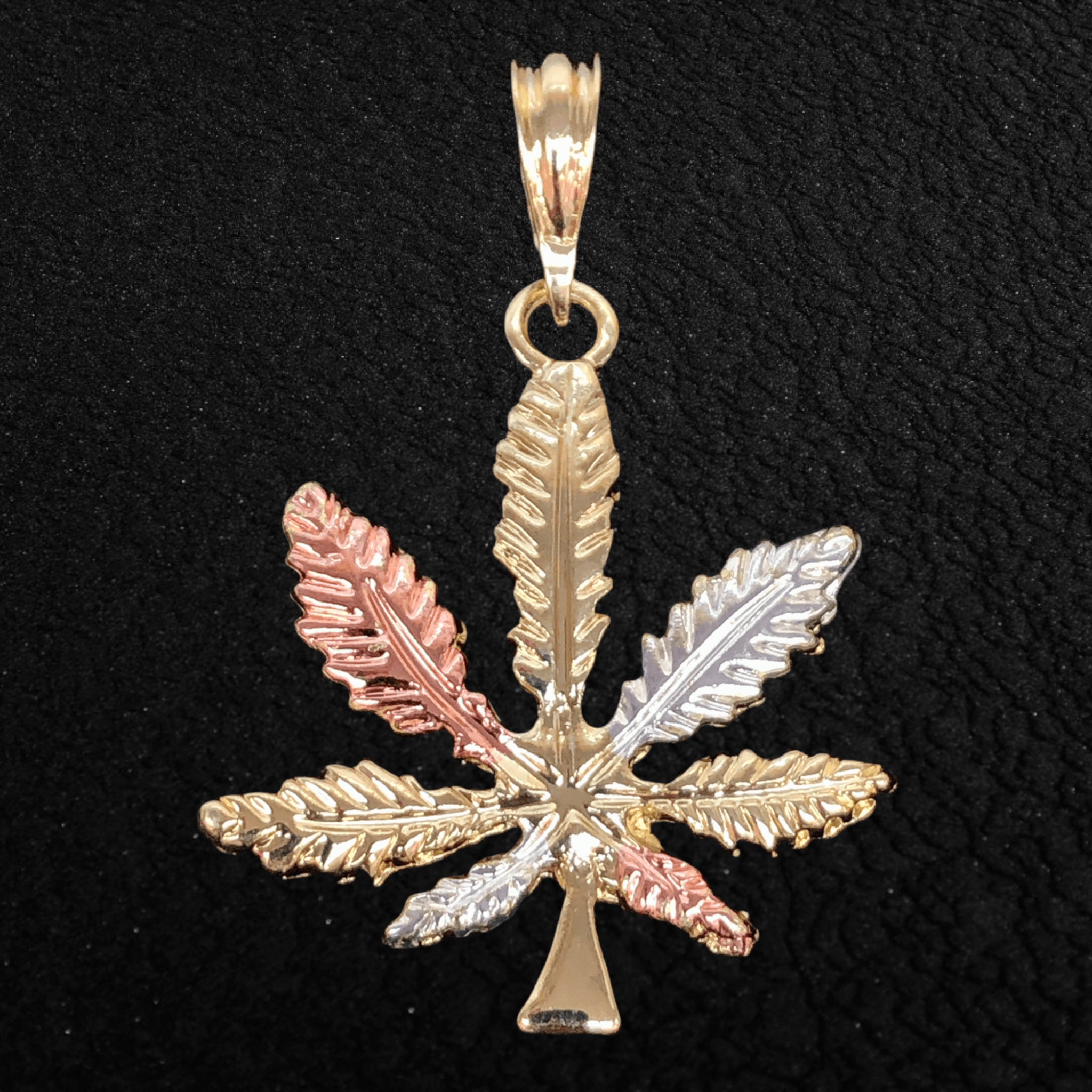 OLP 0218 -18K Gold Filled Oro Laminado NEW, PENDANT - KUANIA