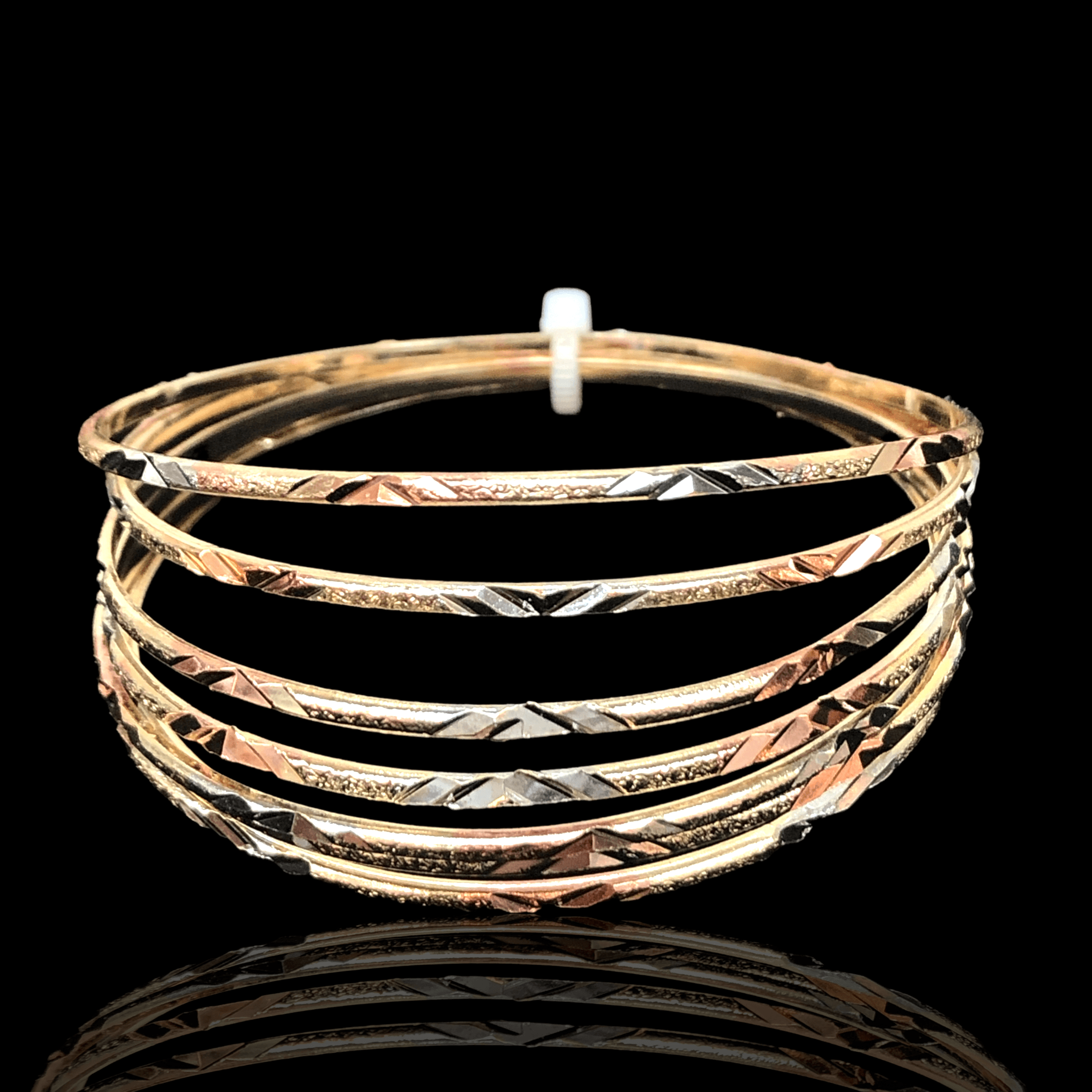 OLS 0030 -18K Gold Filled Oro Laminado BANGLE, NEW - KUANIA