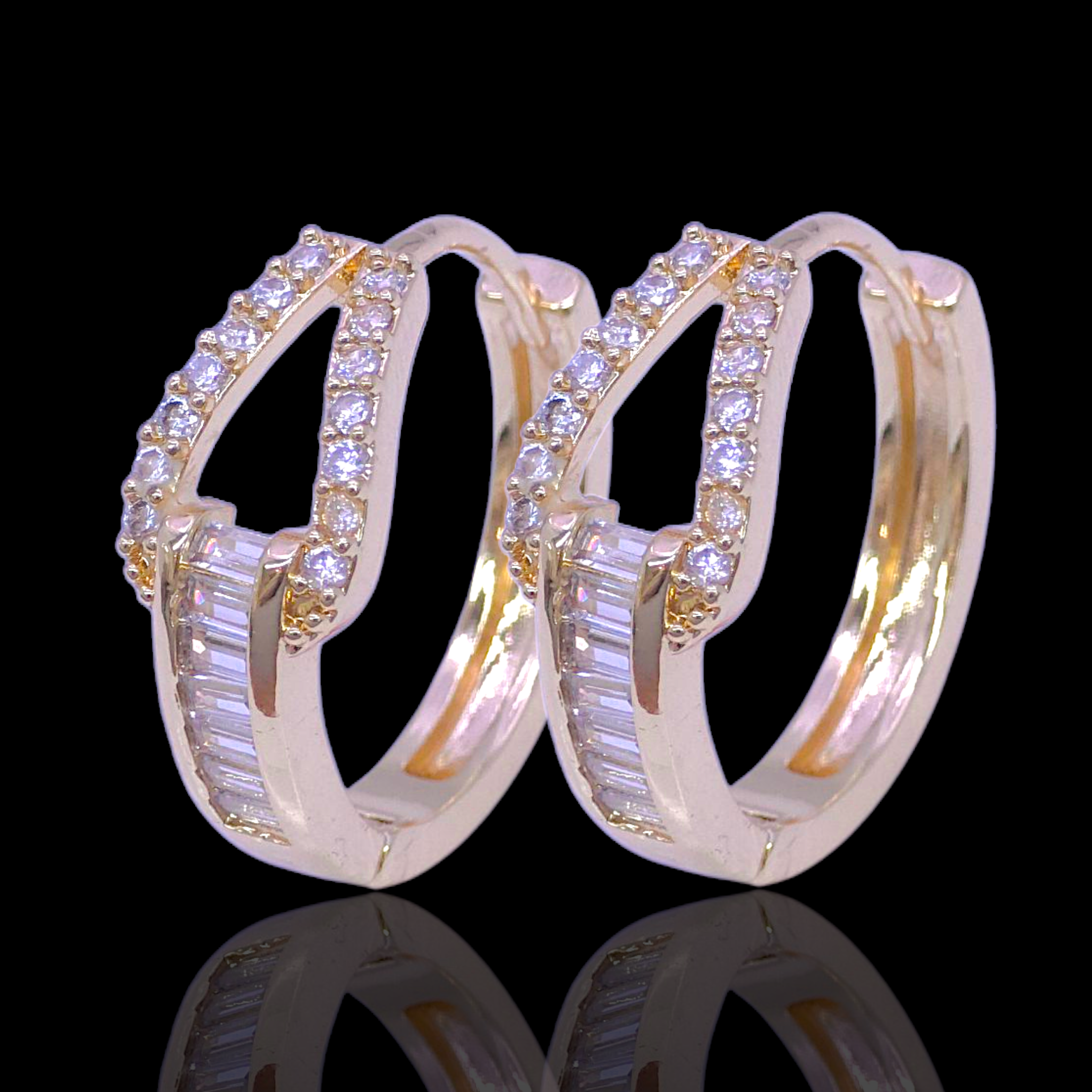 Gold Filled Oro Laminado Athena Zirconia Huggie Earrings