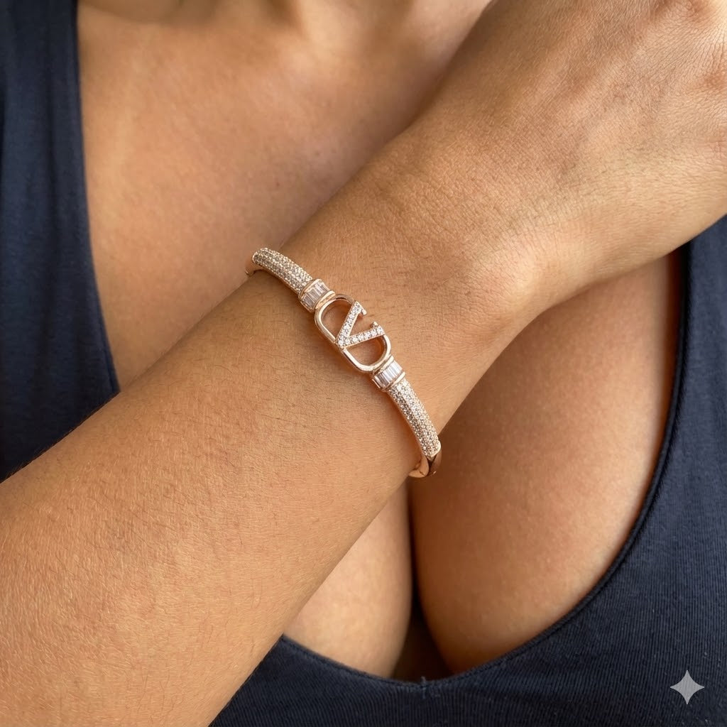 Gold Filled Oro Laminado Florence Victorian Zirconia Bangle