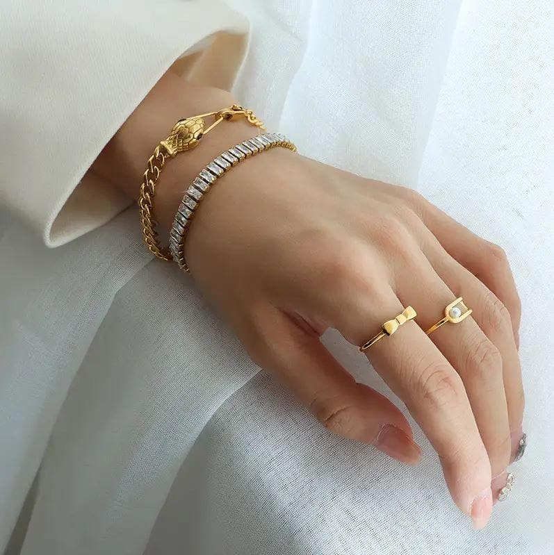 Oro Laminado Gold Filled 7mm Baguette CZ Tennis Bracelet 