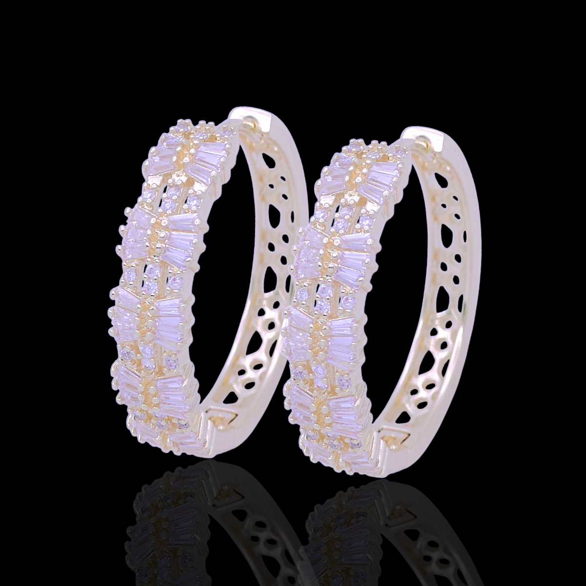 Oro Laminado Gold Filled Belize Lattice CZ Hoop Earrings
