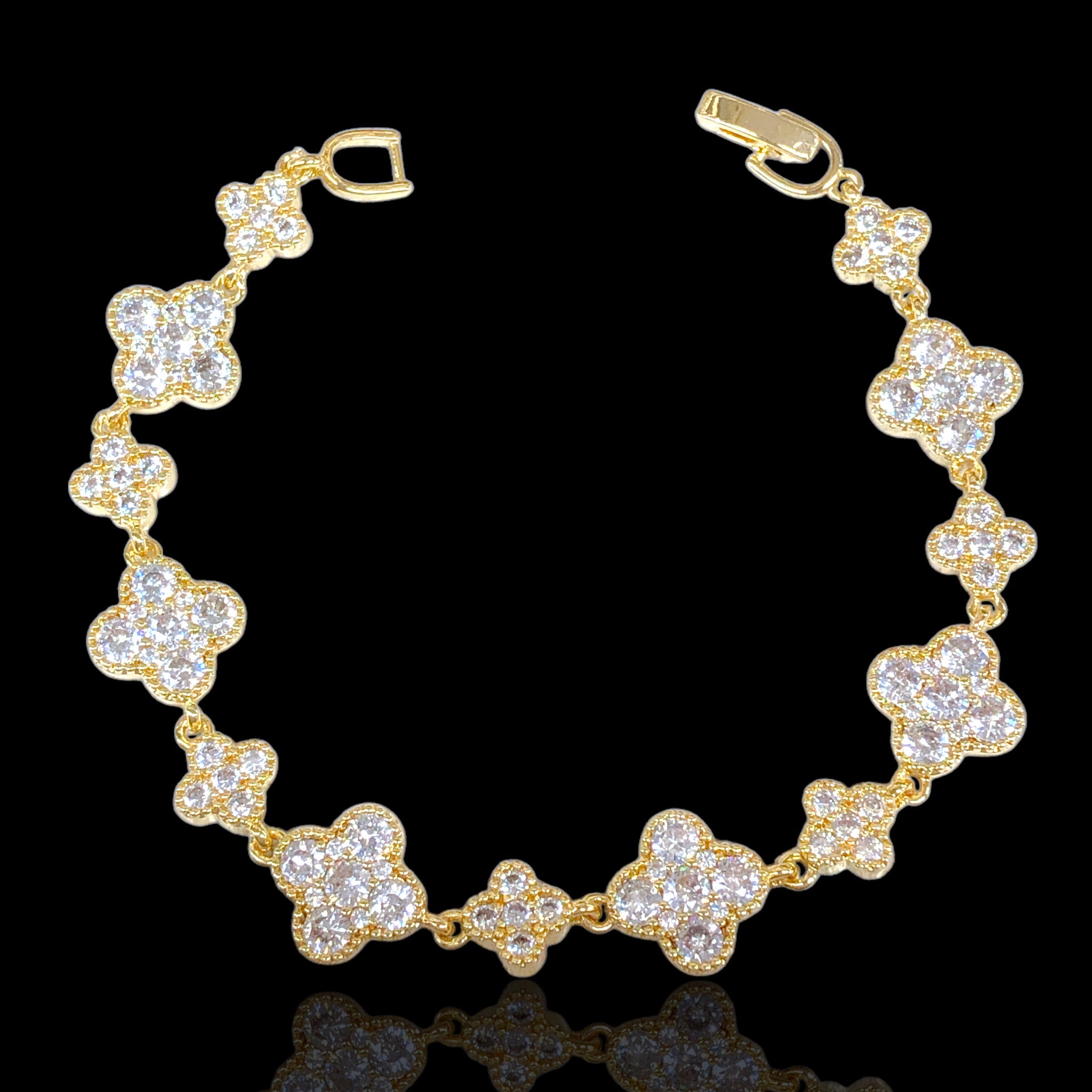 Oro Laminado Gold Filled Florencia Spring Blossom CZ Bracelet
