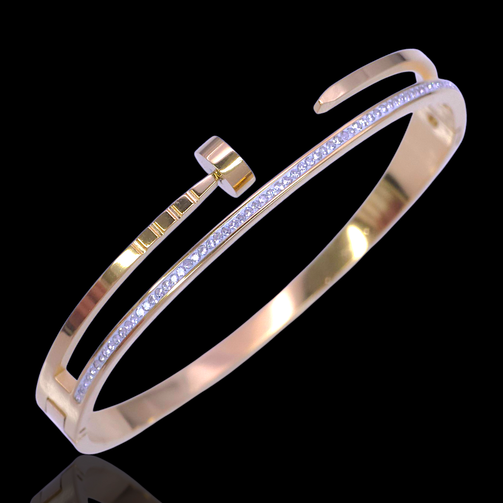Oro Laminado Gold Filled Florentine Artisana Nail Bangle