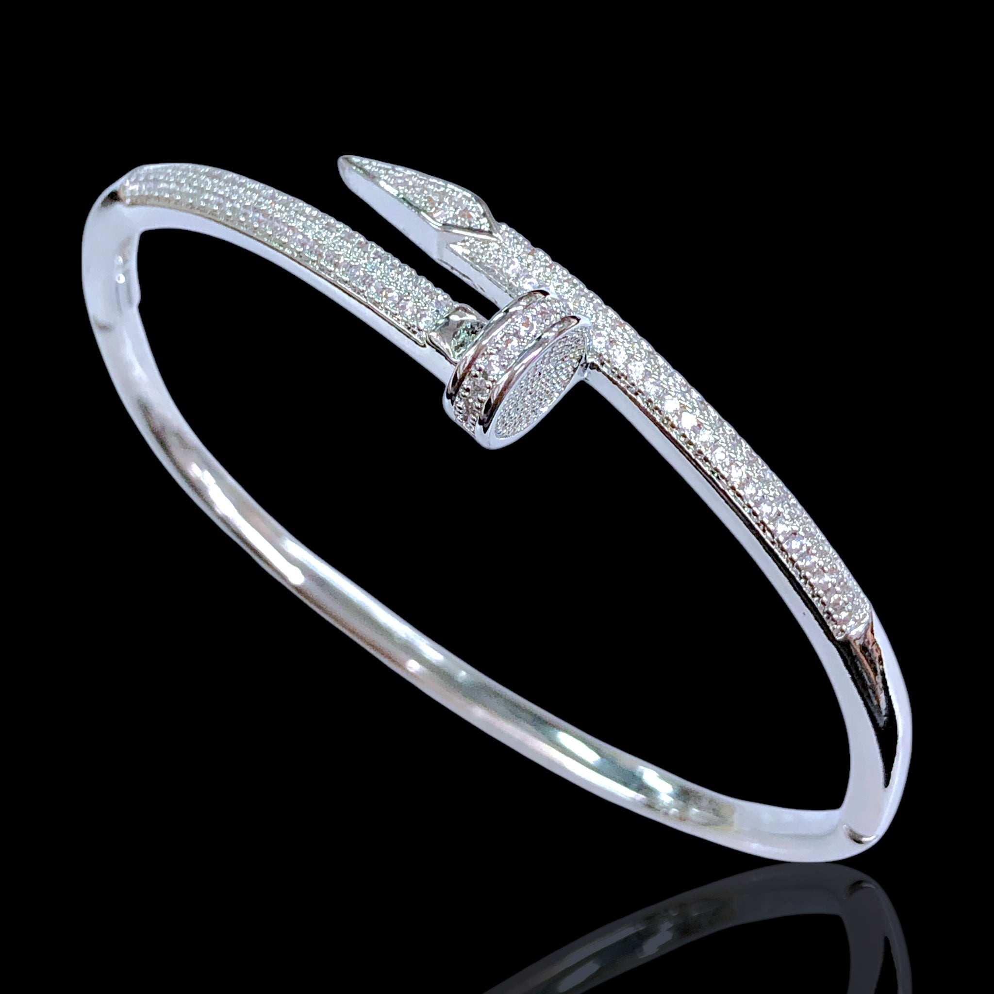 Oro Laminado Gold Filled Geneva Artisana CZ Nail Bangle