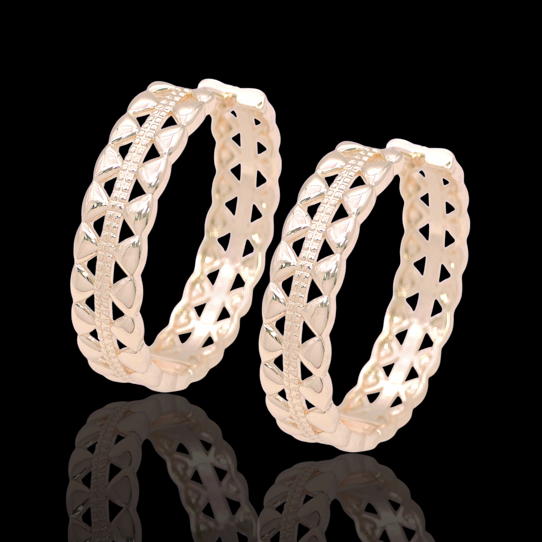 Oro Laminado Gold Filled Luxe Venice Flair Hoop Earrings