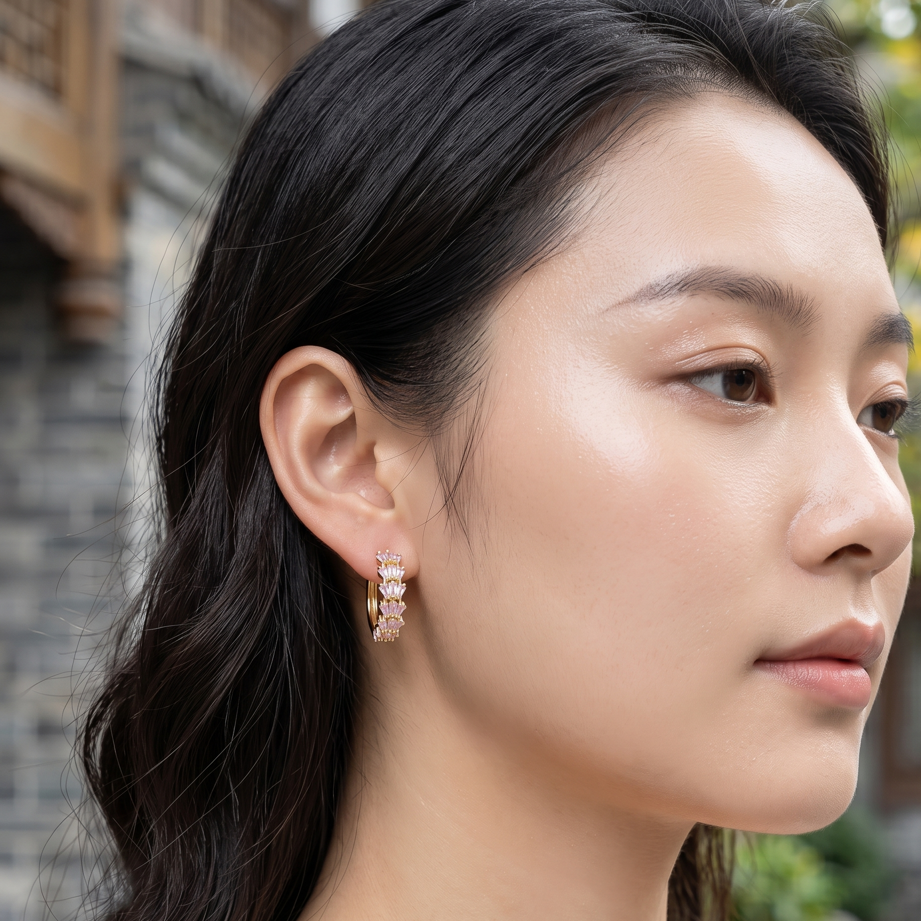 Oro Laminado Gold Filled Rolling Fan CZ Hoop Earrings