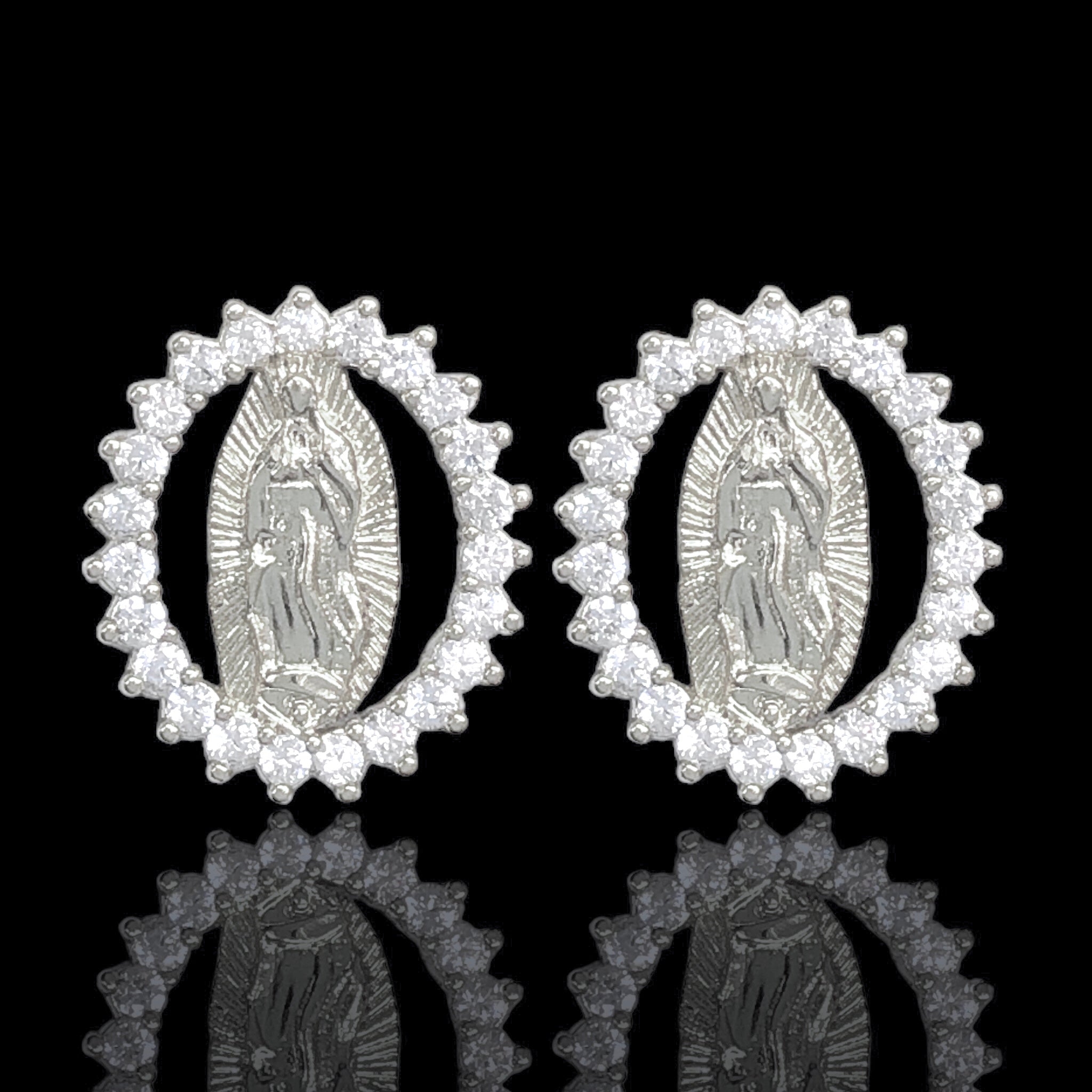 Oro Laminado Gold Filled Royal Guadalupe Stud Earrings